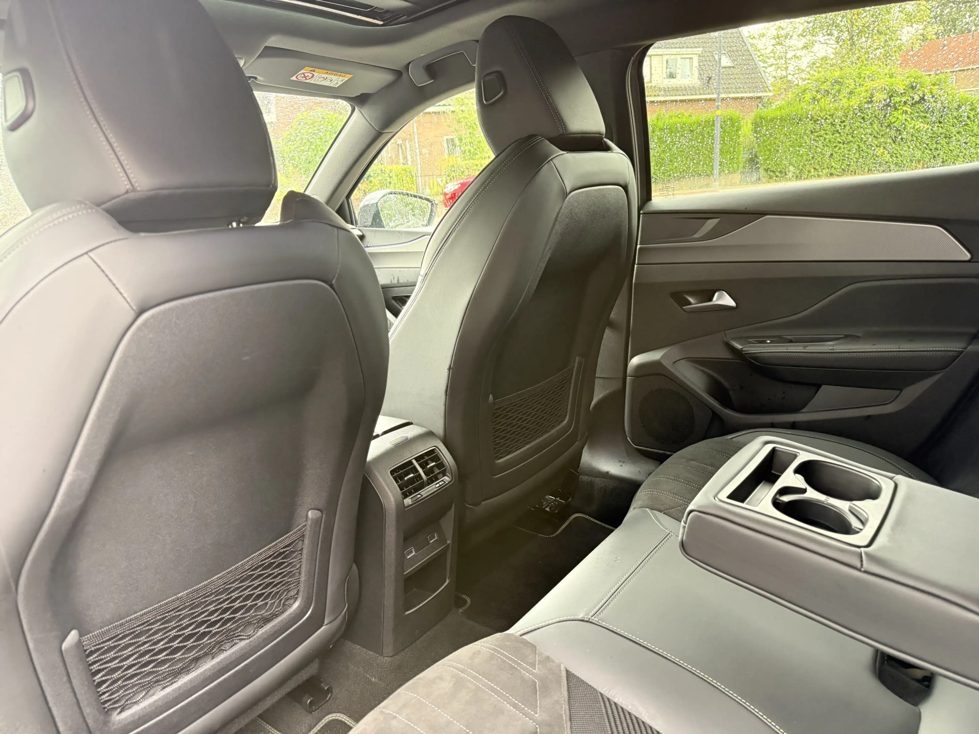 Peugeot 408 Hybrid 145 e-DCS6 GT aut., Schuif/kanteldak | Trek — photo 15