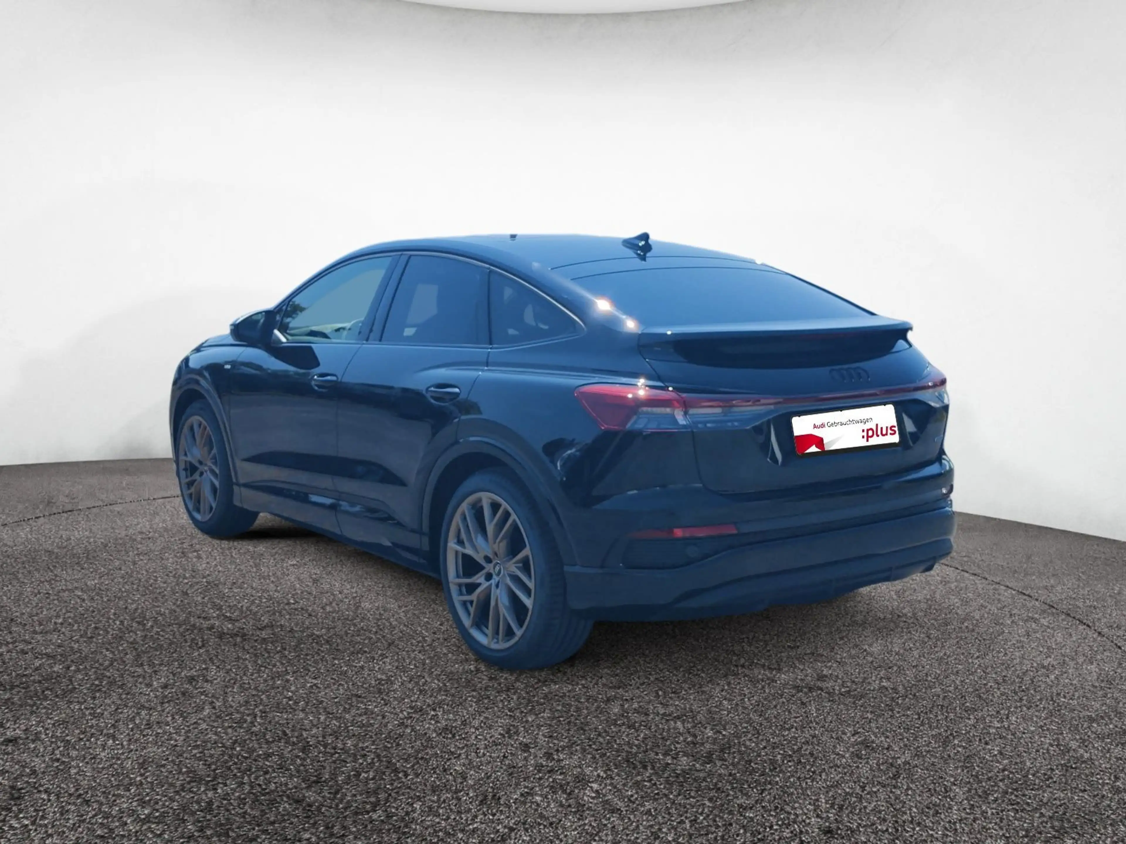 Audi Q4 e-tron Q4 Sportback 55 e-tron quattro S line 77kWh — photo 4