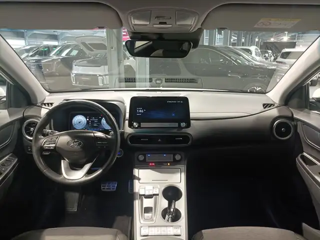Hyundai Kona view 9