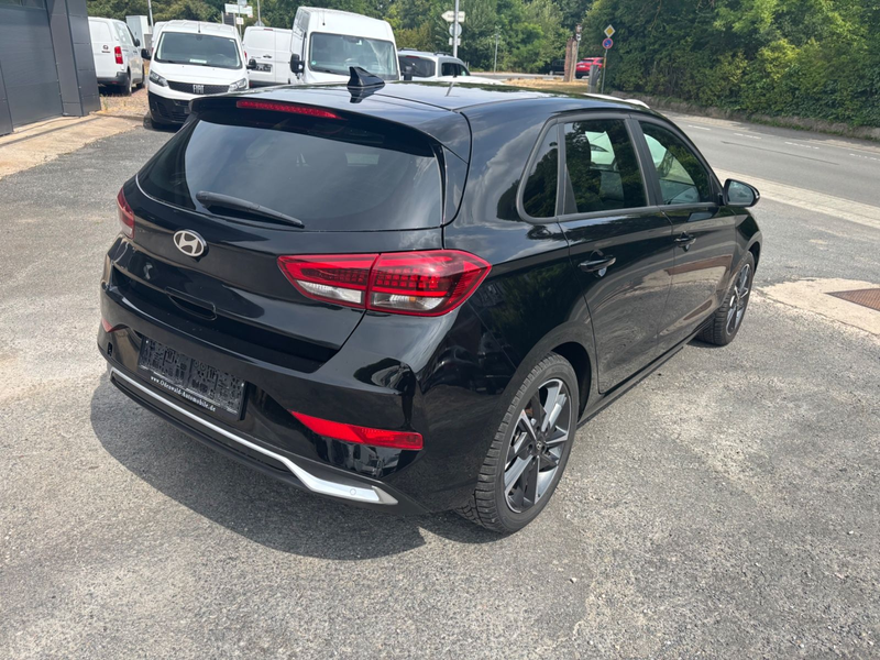 Hyundai i30 Advantage,Navi+Kamera+LED+Virtual+SHZ+LHZ — photo 5