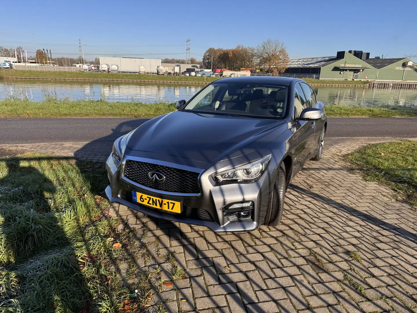 Infiniti Q50 2.0t Performance + Gri - 1