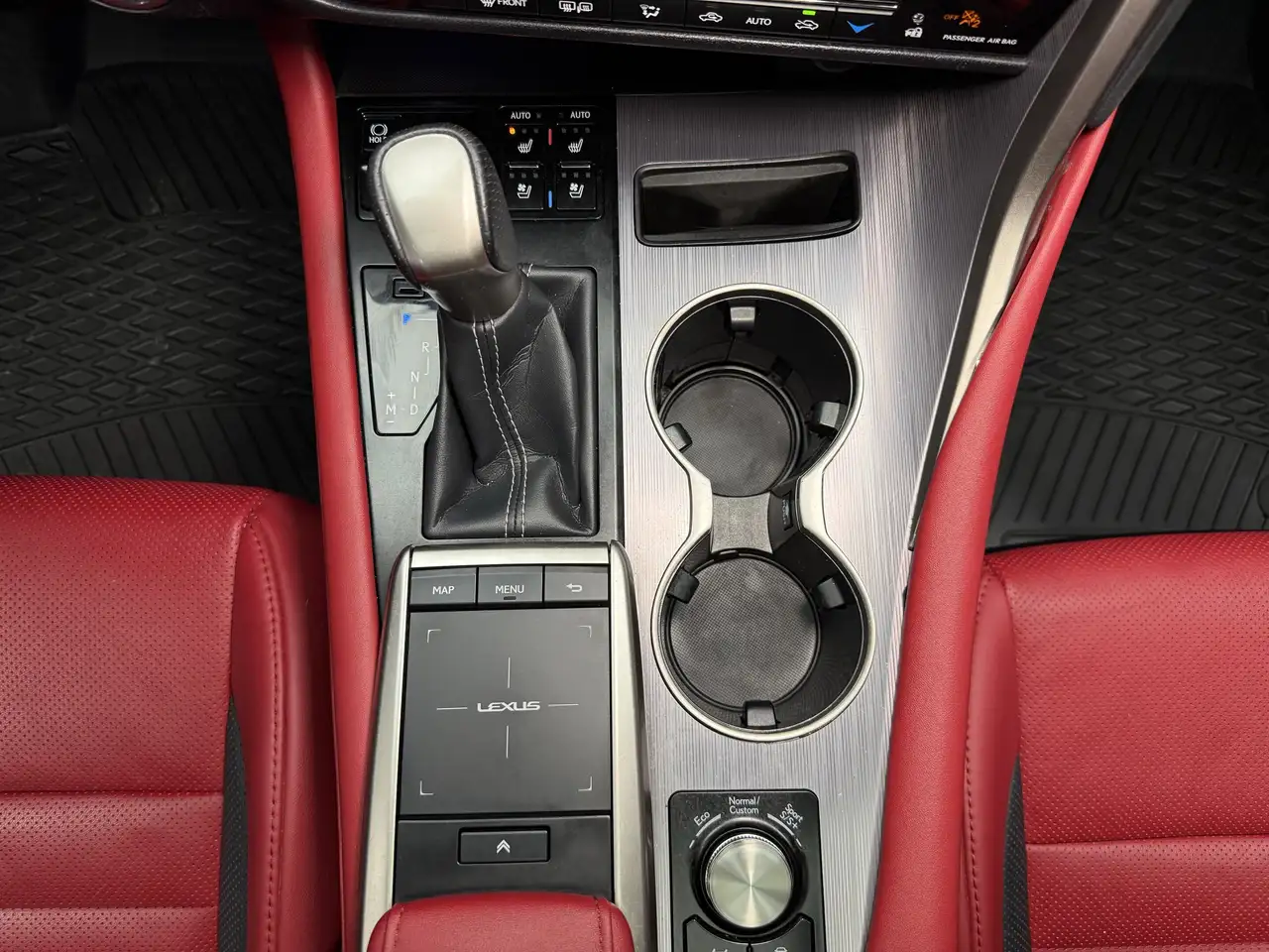 Lexus RX снимка Lexus RX