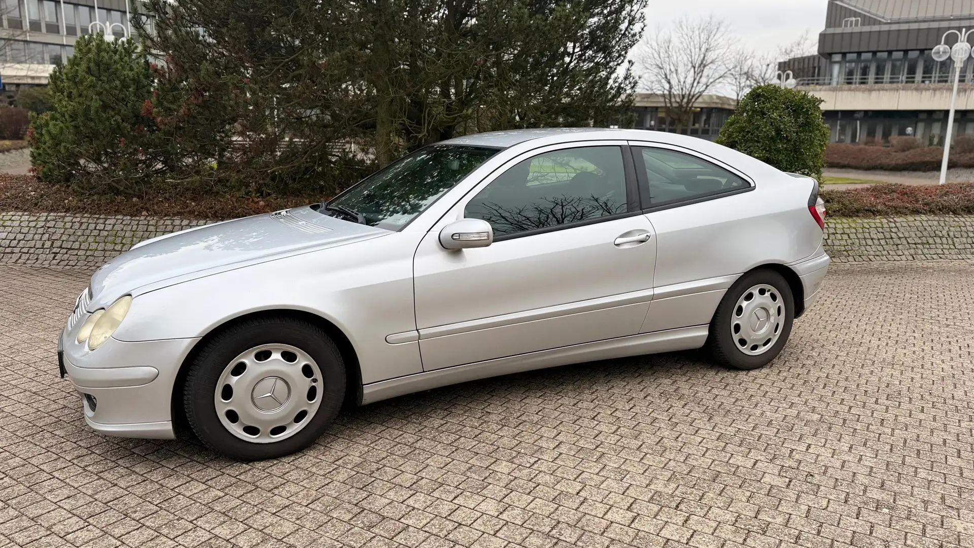 Mercedes-Benz CL 200 Sport Silber - 2