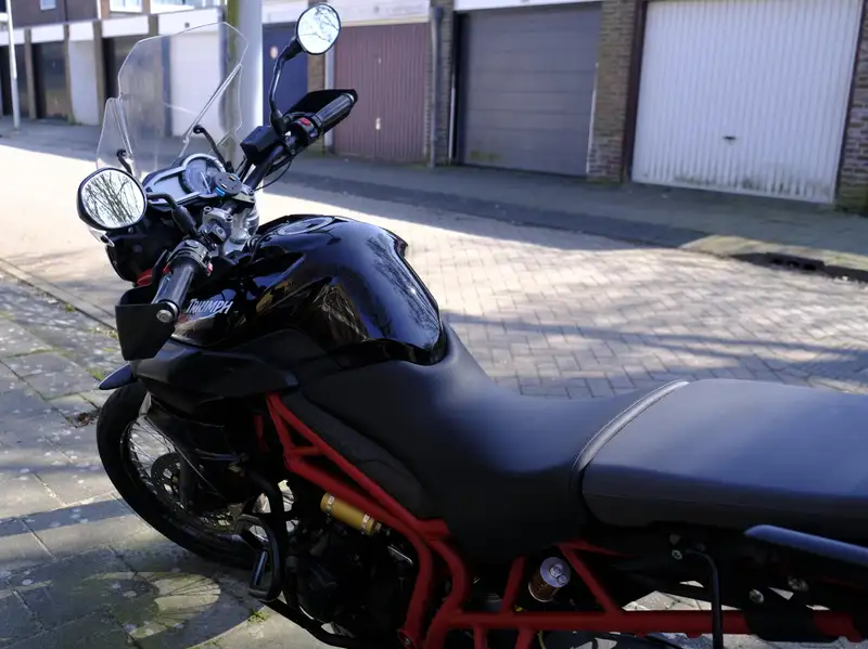 Triumph Tiger 800 - foto 7