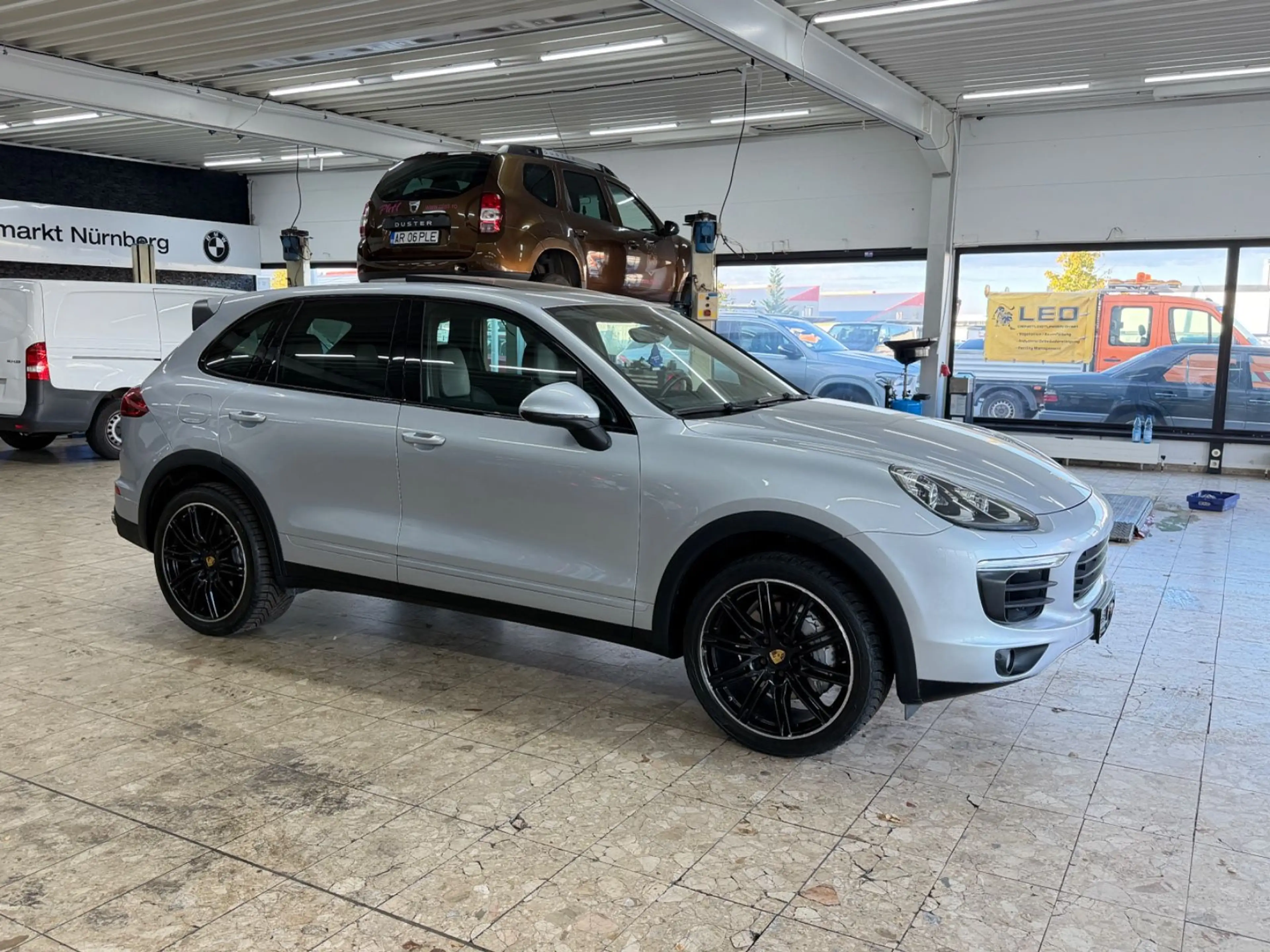 Porsche Cayenne S 4,2 V8 Diesel Top Zustand Scheckheft — photo 5
