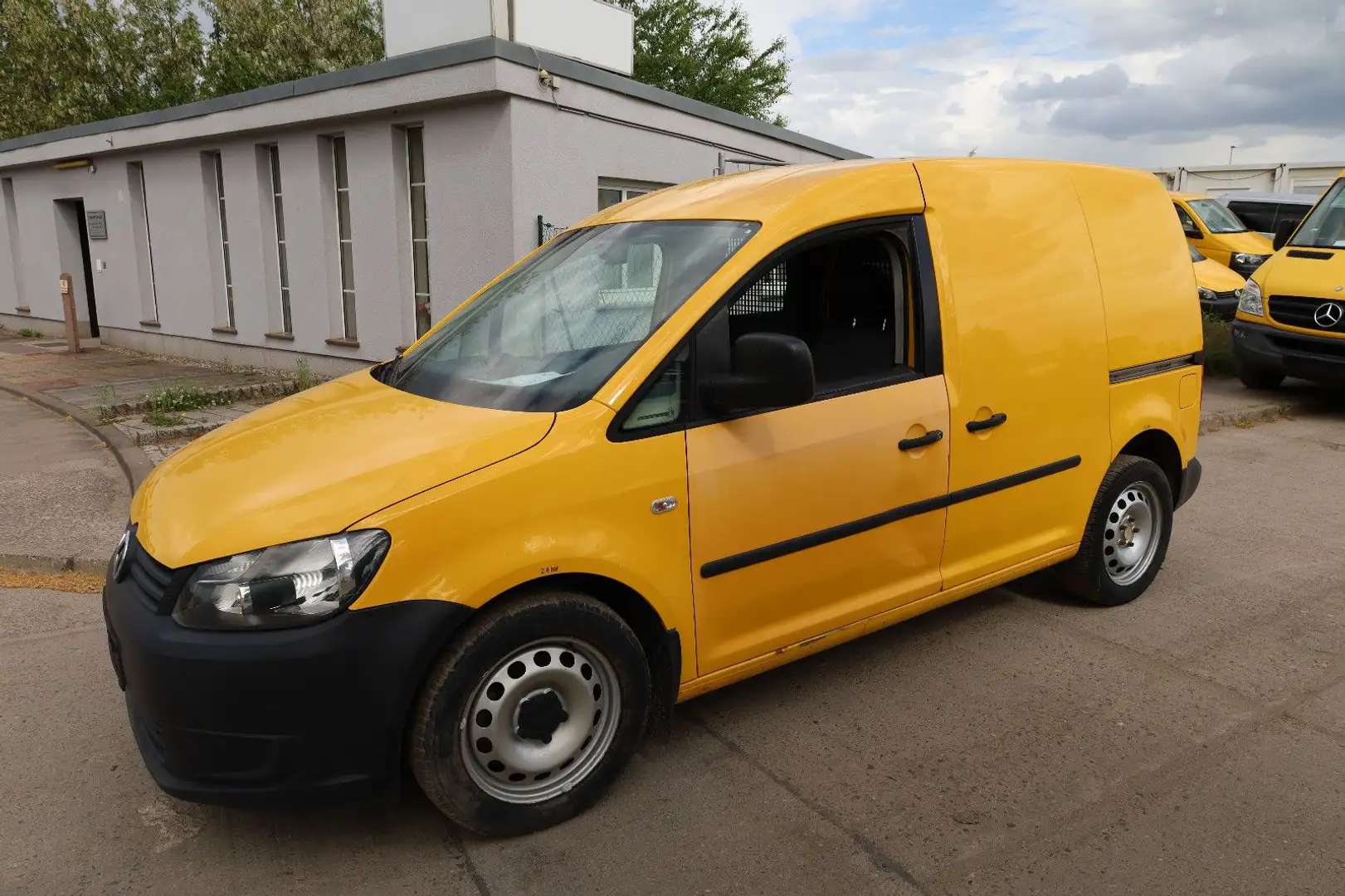 Volkswagen Caddy 2KN/ 103kW/ Automatik Giallo - 2