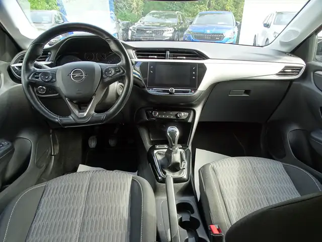 Opel Corsa view 8