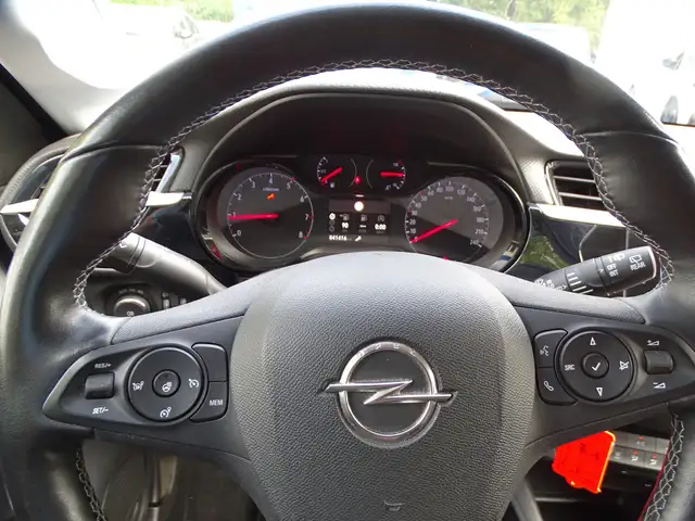 Opel Corsa view 10