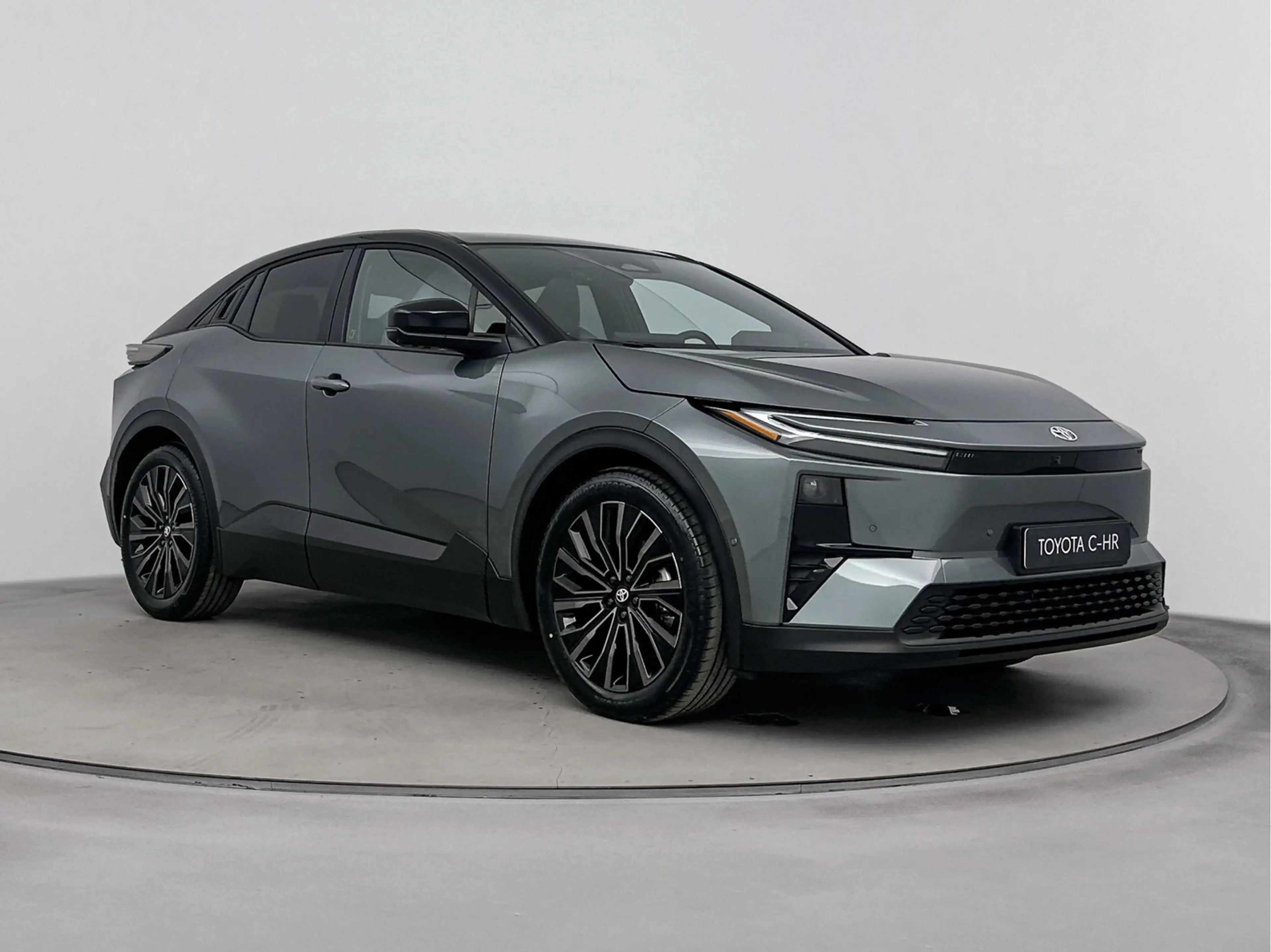 Toyota C-HR+ Executive AWD 77 kWh — photo 8