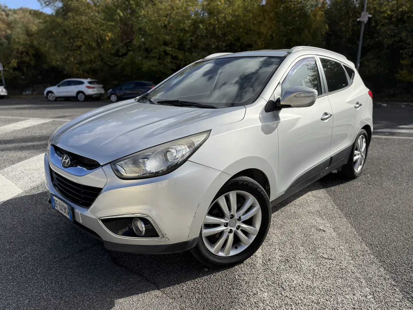 Hyundai iX35 2.0 crdi High Style 4WD cambio automatico garanzia Argento - 1