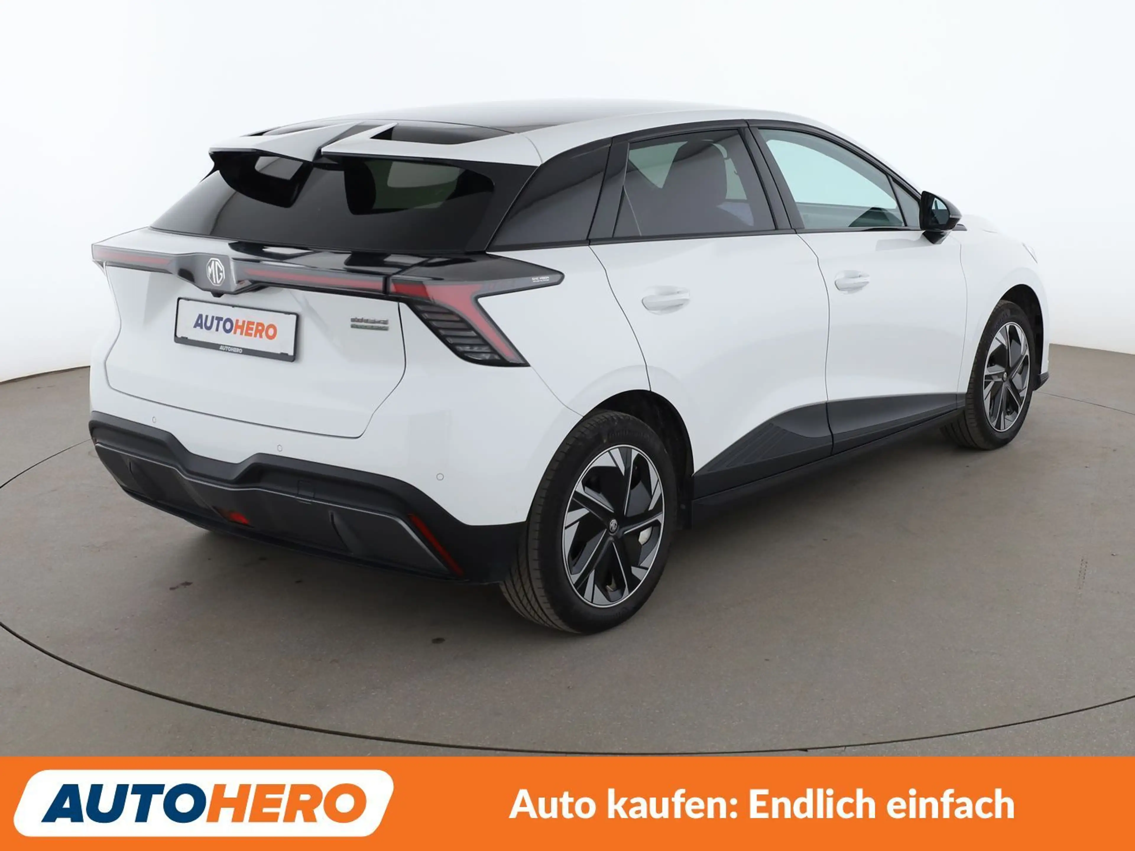 MG MG4 electric drive 150 kW Luxury Aut*NAVI*LED*ACC*CAM* — photo 6