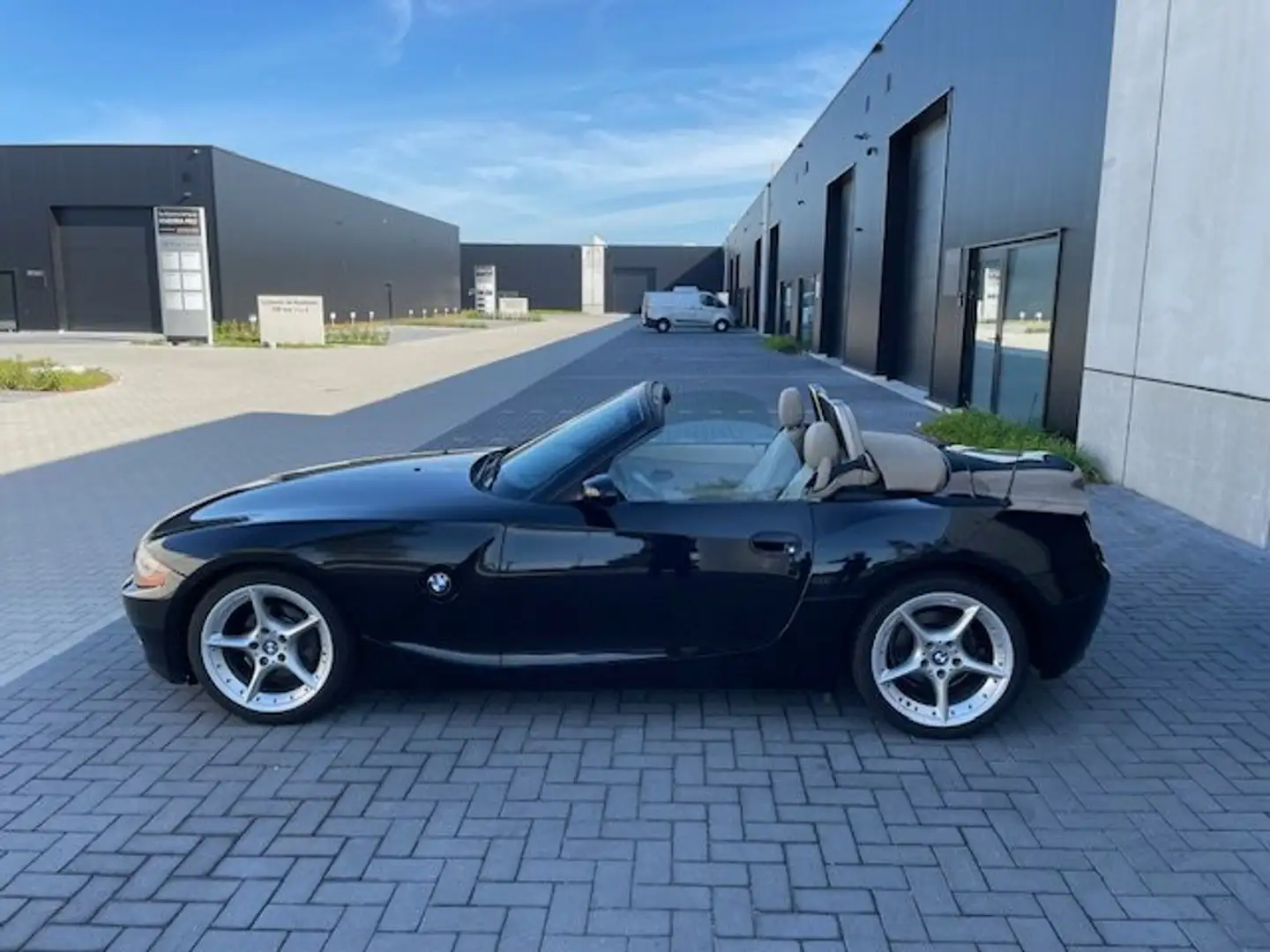 BMW Z4 Z4 roadster 2.5i 6 Cilinder,Leder,M-Sportophanging Noir - 1