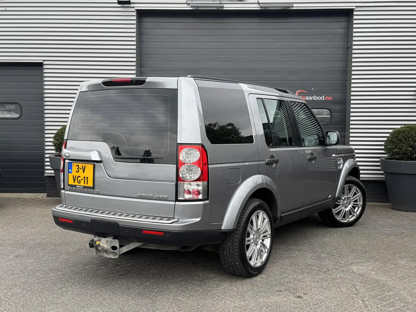 Land Rover Discovery 3.0 SDV6 S | Panoramadak | Camera | Navigatie | Tr - 2