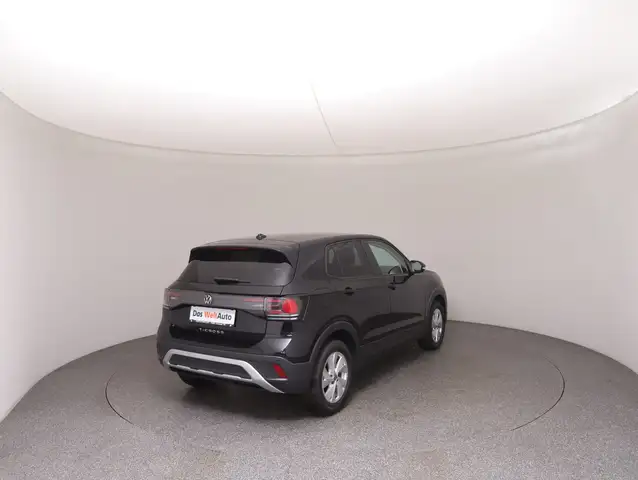 Volkswagen T-Cross view 4