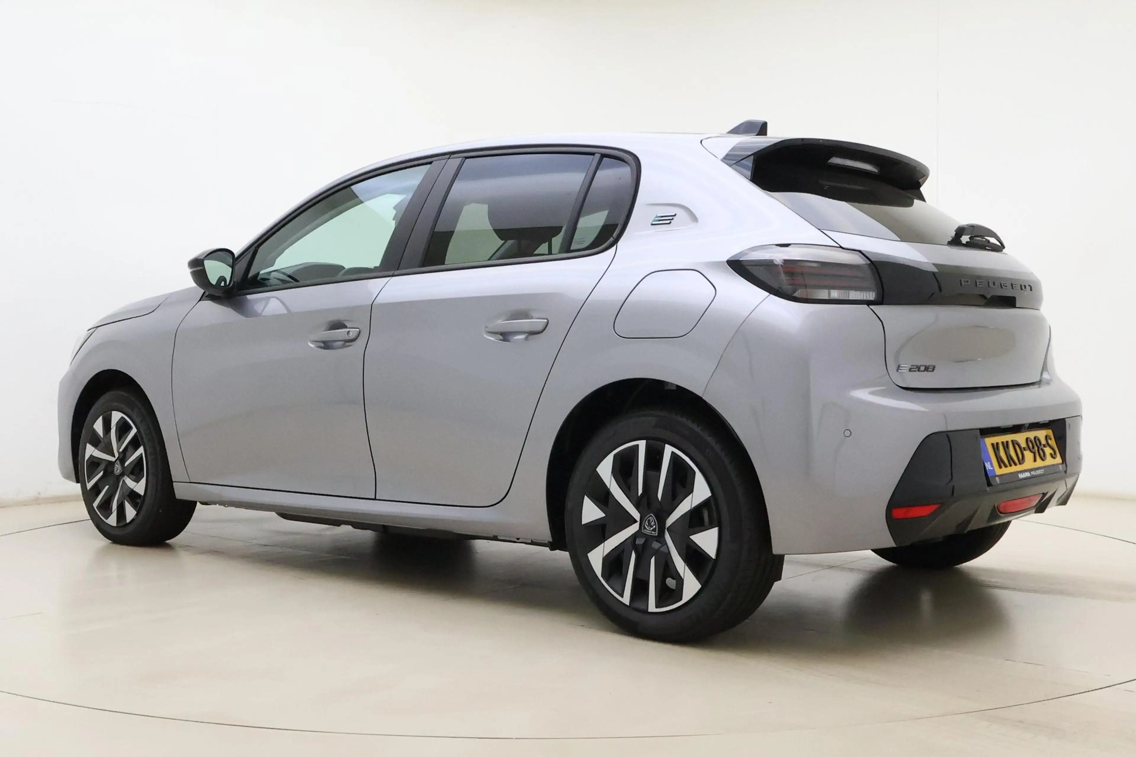 Peugeot e-208 EV Business 51 kWh 3-Fase l Wireless Apple Carplay — photo 12