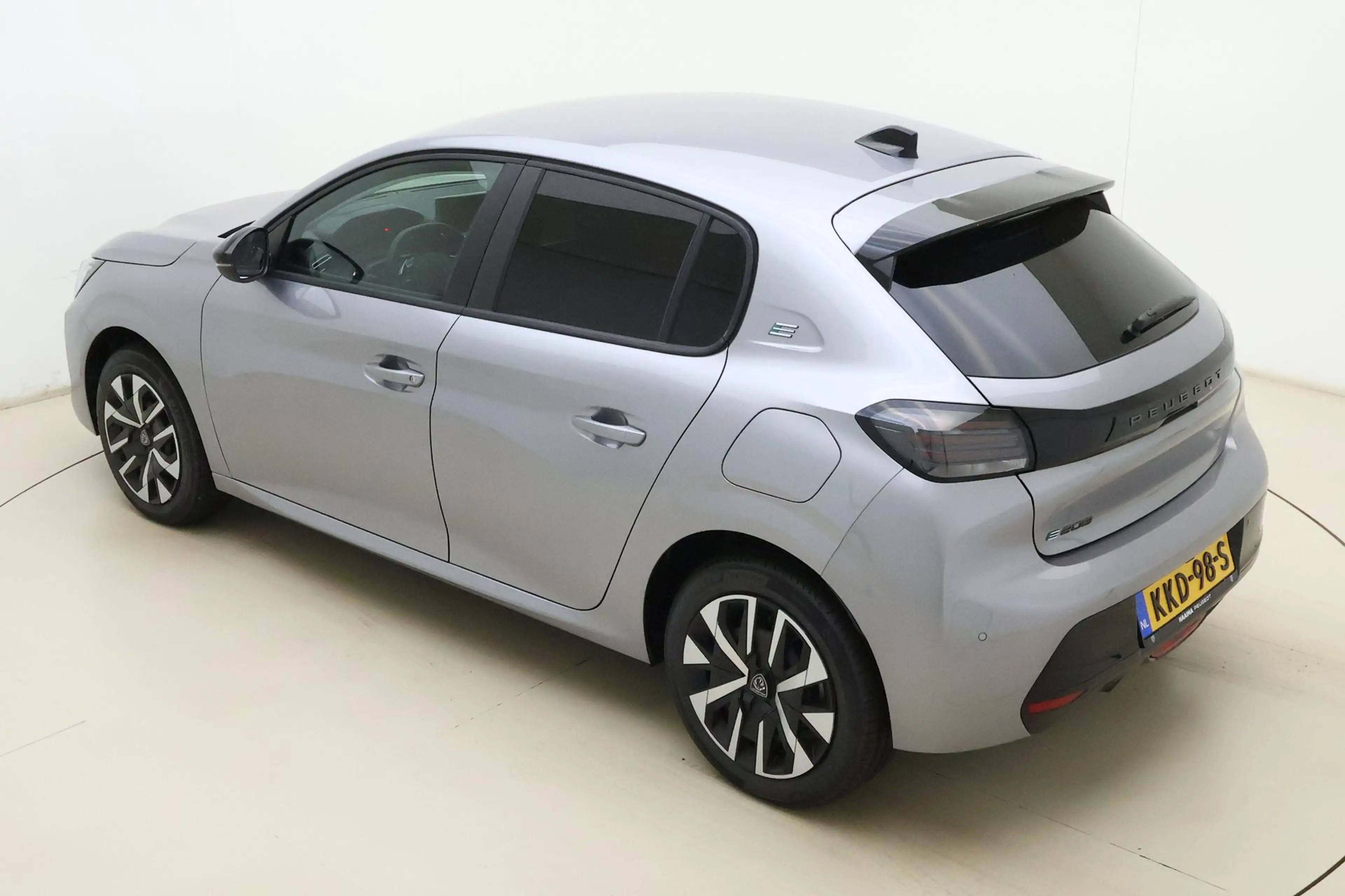 Peugeot e-208 EV Business 51 kWh 3-Fase l Wireless Apple Carplay — photo 4