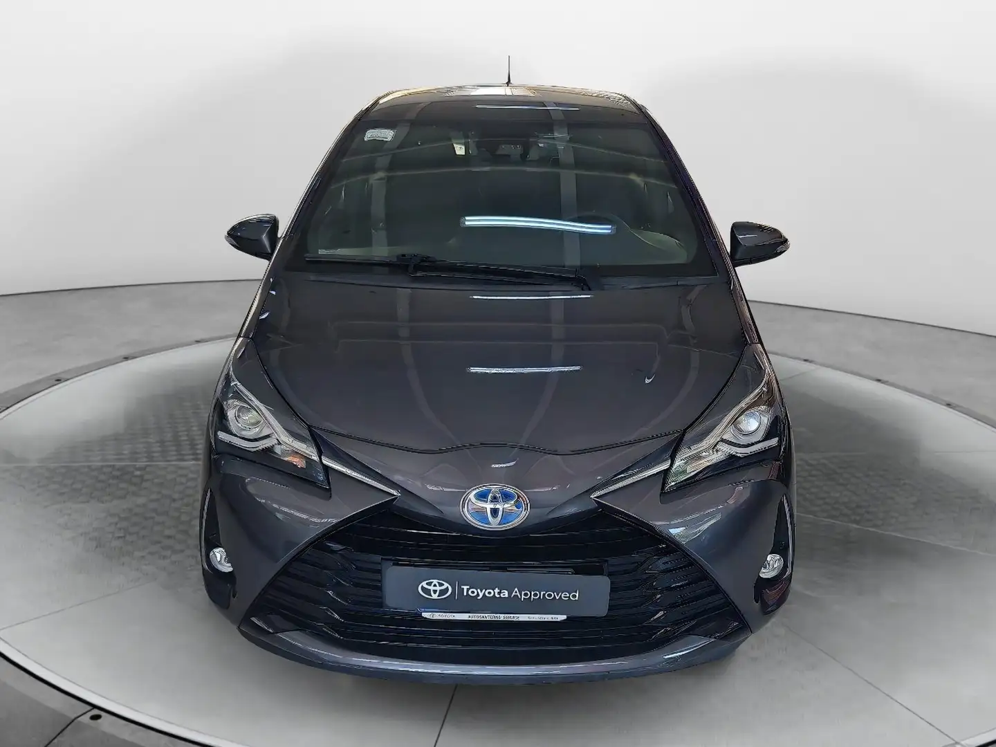 Toyota Yaris 1.5 Hybrid 5 porte Style Gris - 2