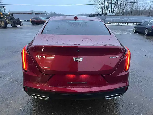 Cadillac CT4 2024 — photo 7