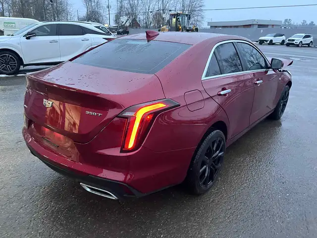 Cadillac CT4 2024 — photo 6