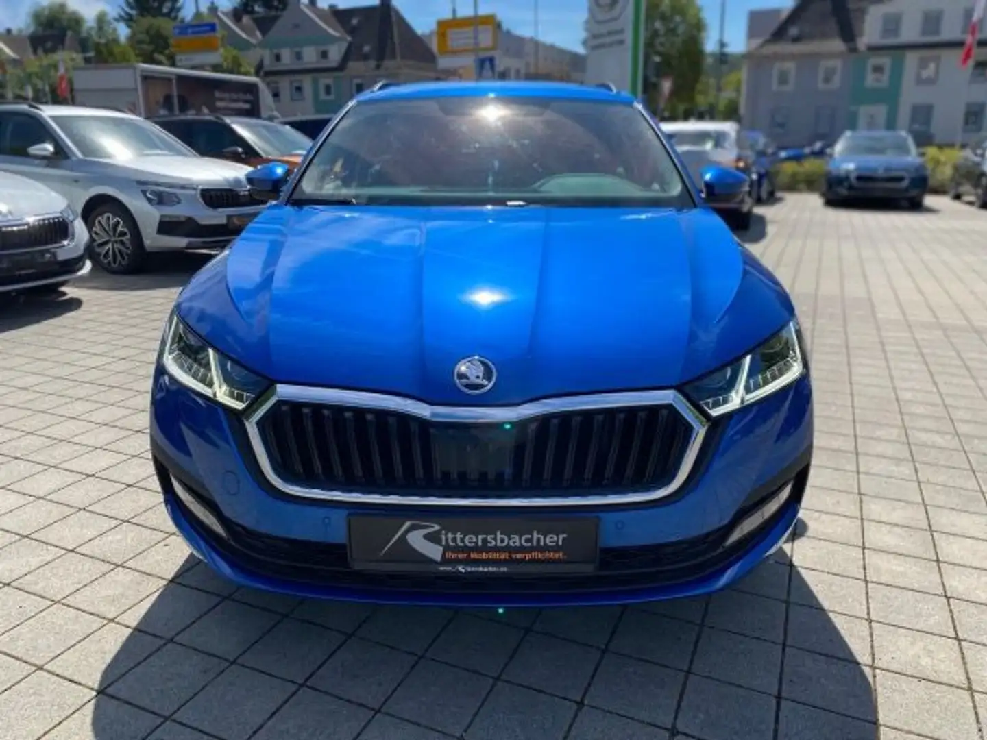 Skoda Octavia Combi 2.0 TDI DPF Clever beheizb. WSS Blau - 2