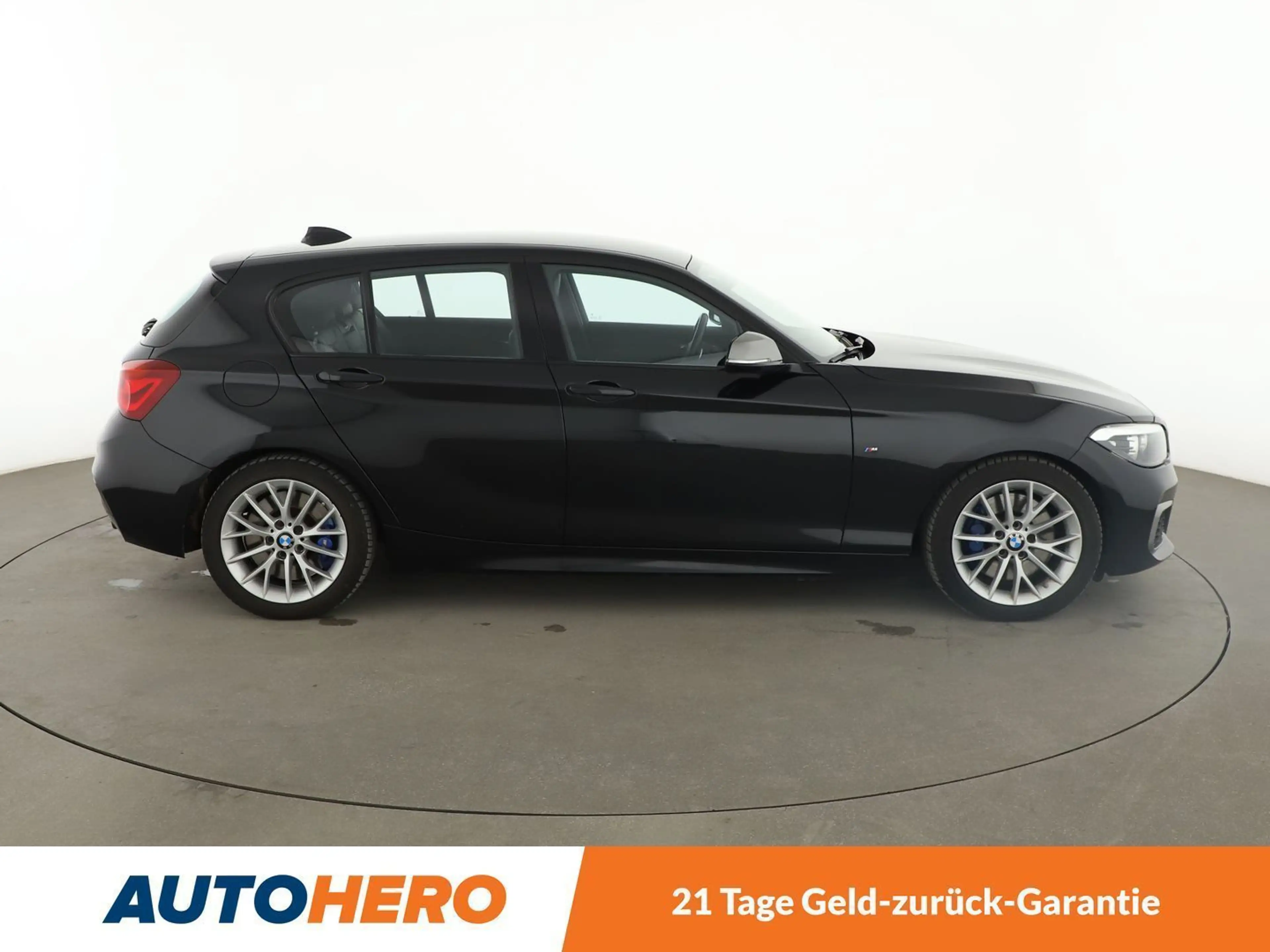 BMW 140 i xDrive Special Edition Aut.*NAVI*LED* — photo 7