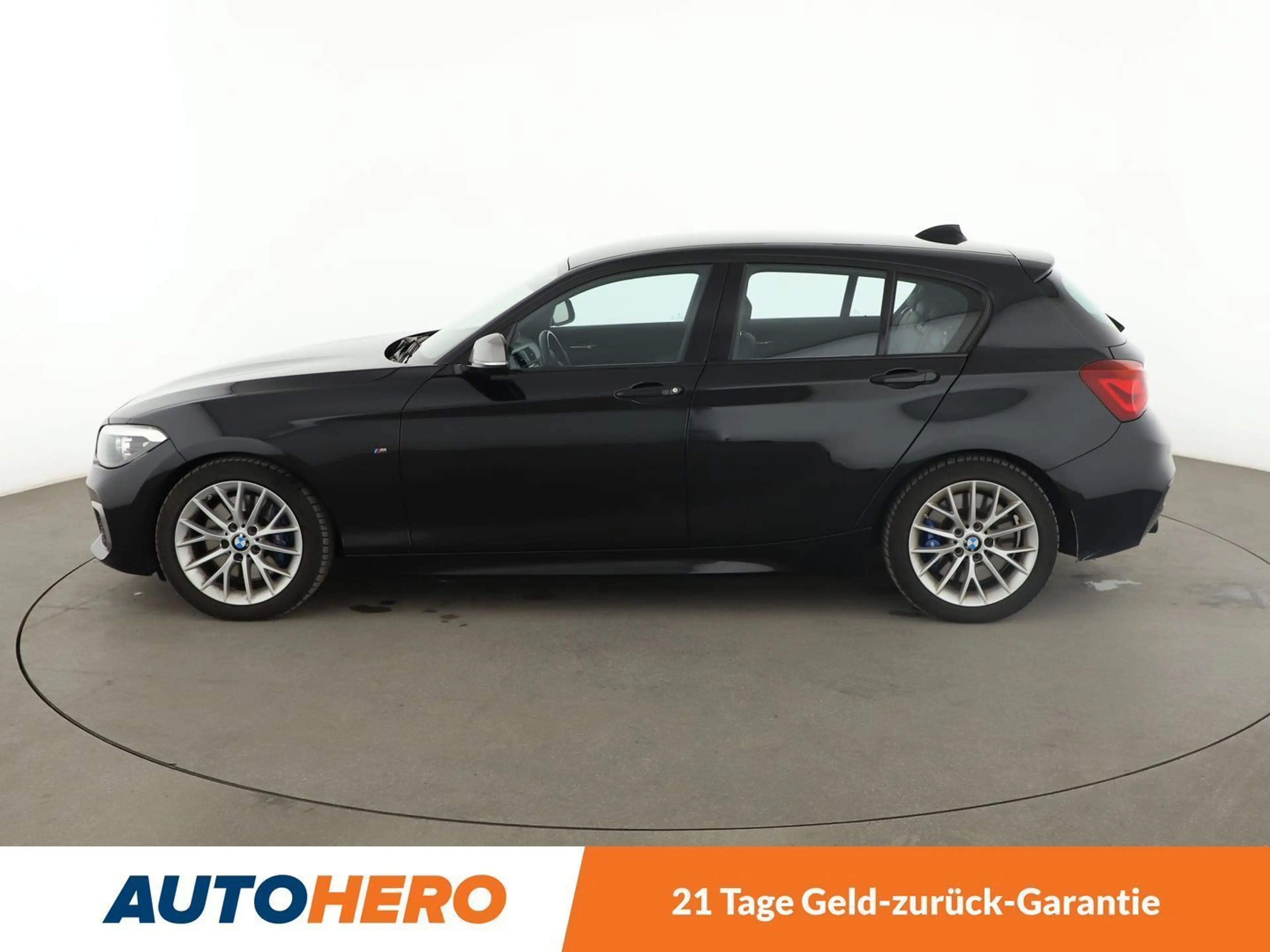 BMW 140 i xDrive Special Edition Aut.*NAVI*LED* — photo 3
