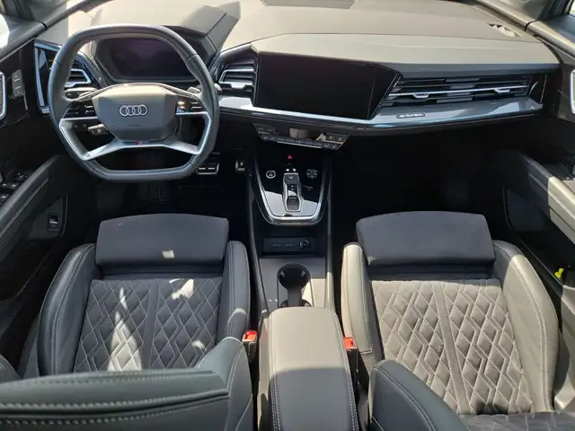 Audi Q4 E-Tron view 8