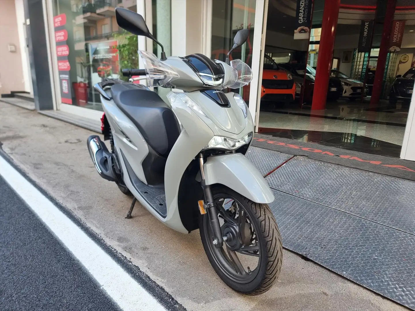 Honda SH 125 SH 125 Grigio - 2