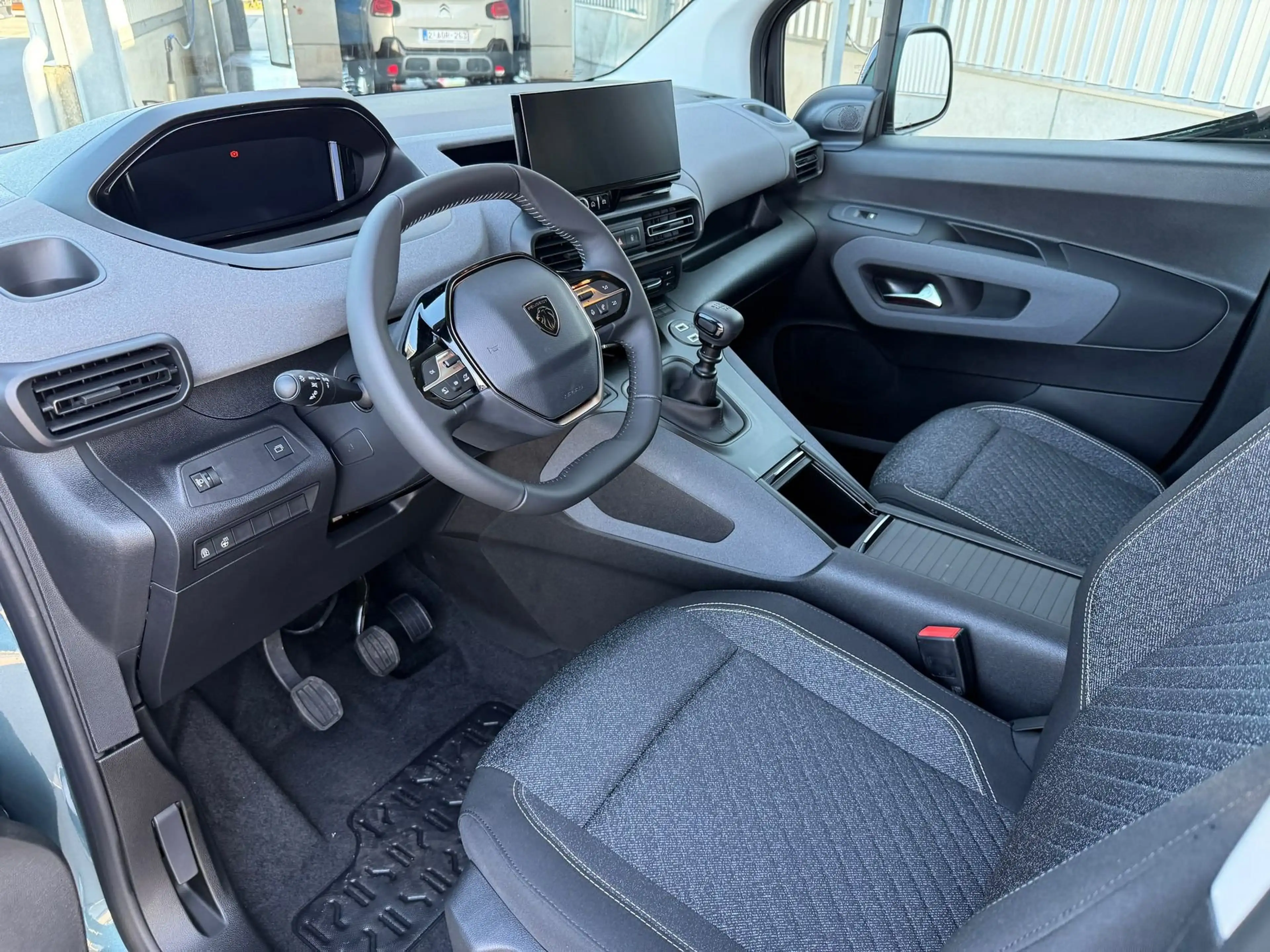 Peugeot Rifter 1.2 Benzine *GPS*CAMERA*CARPLAY* — photo 7