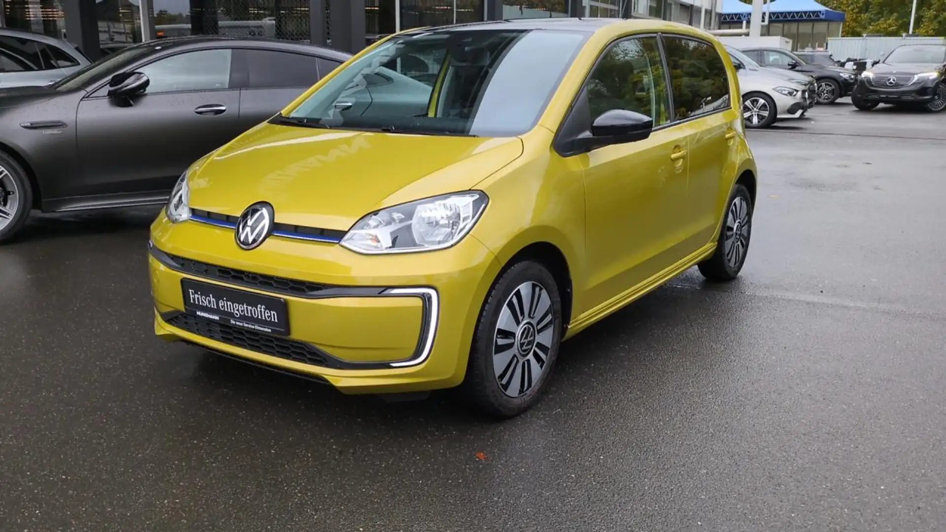 Volkswagen up! e- Style KomfortPaket Ambiente KlimaA LM Jaune - 1