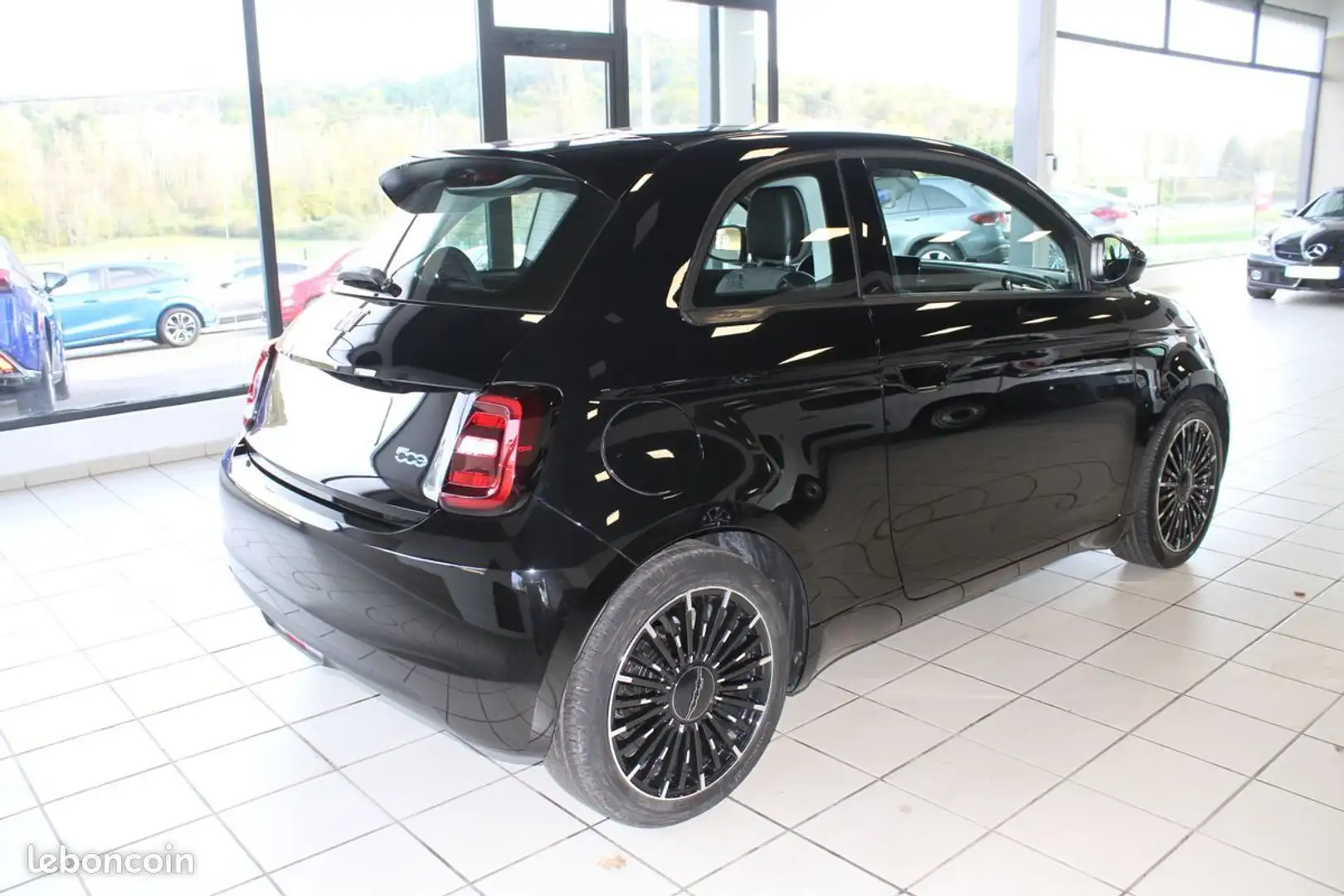 Fiat 500 e 118ch Icone 42 kwh 1er Main Schwarz - 2