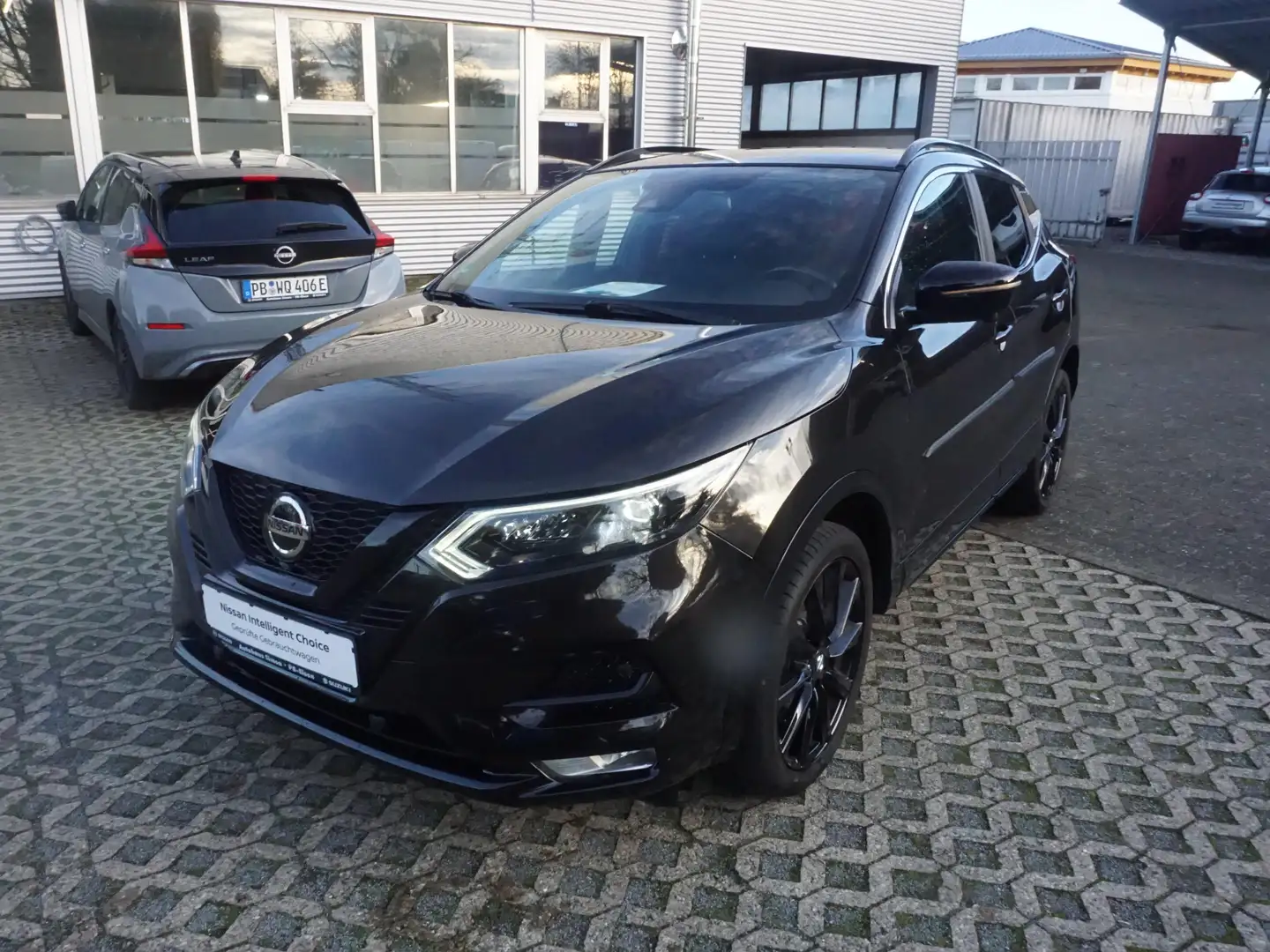 Nissan Qashqai Qashqai 1.3 DIG-T N-TEC Noir - 1