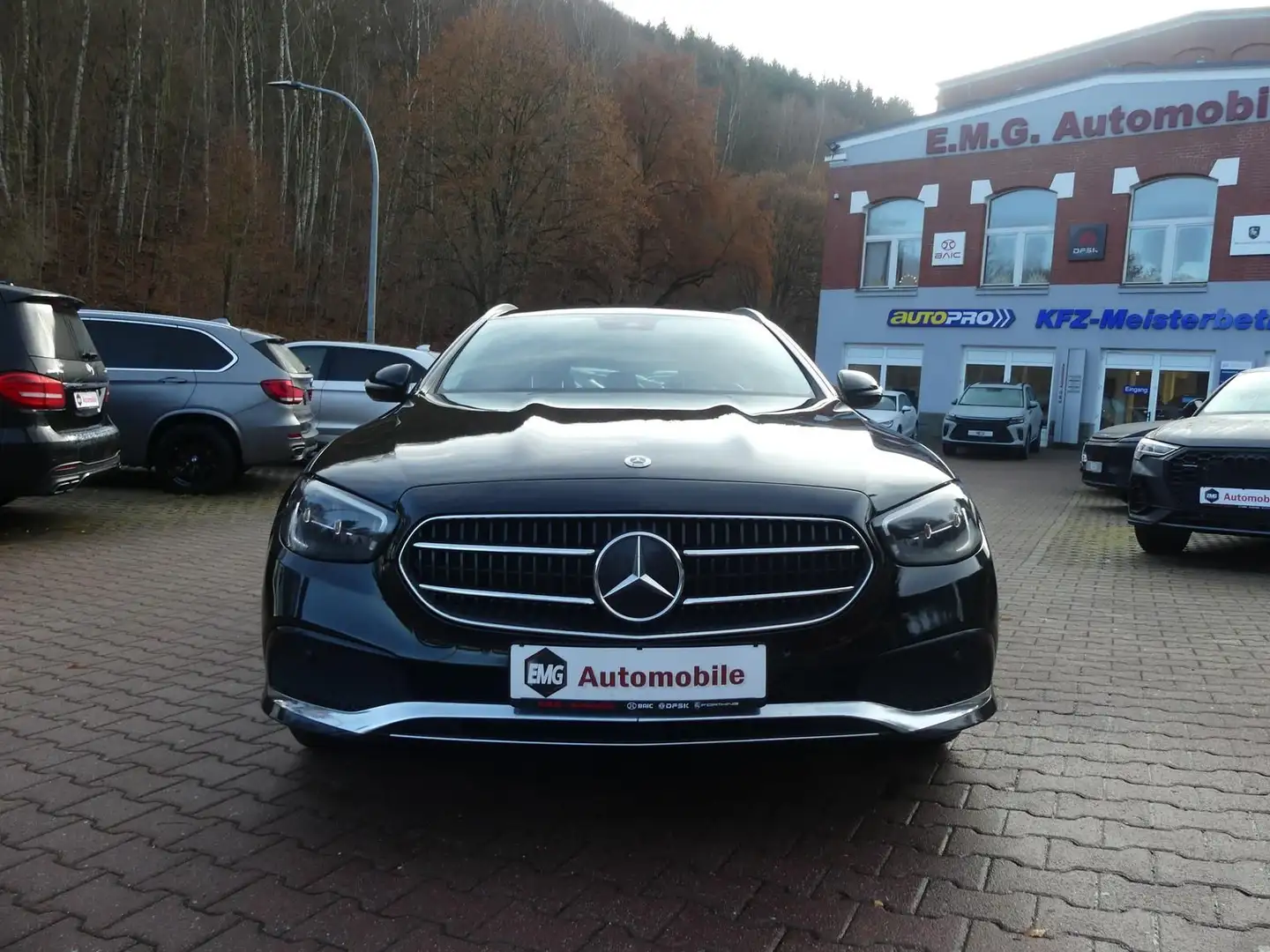 Mercedes-Benz E 300 de T 2.0*AHK*KAM*Keyless*LED*Temp*Navi Schwarz - 2