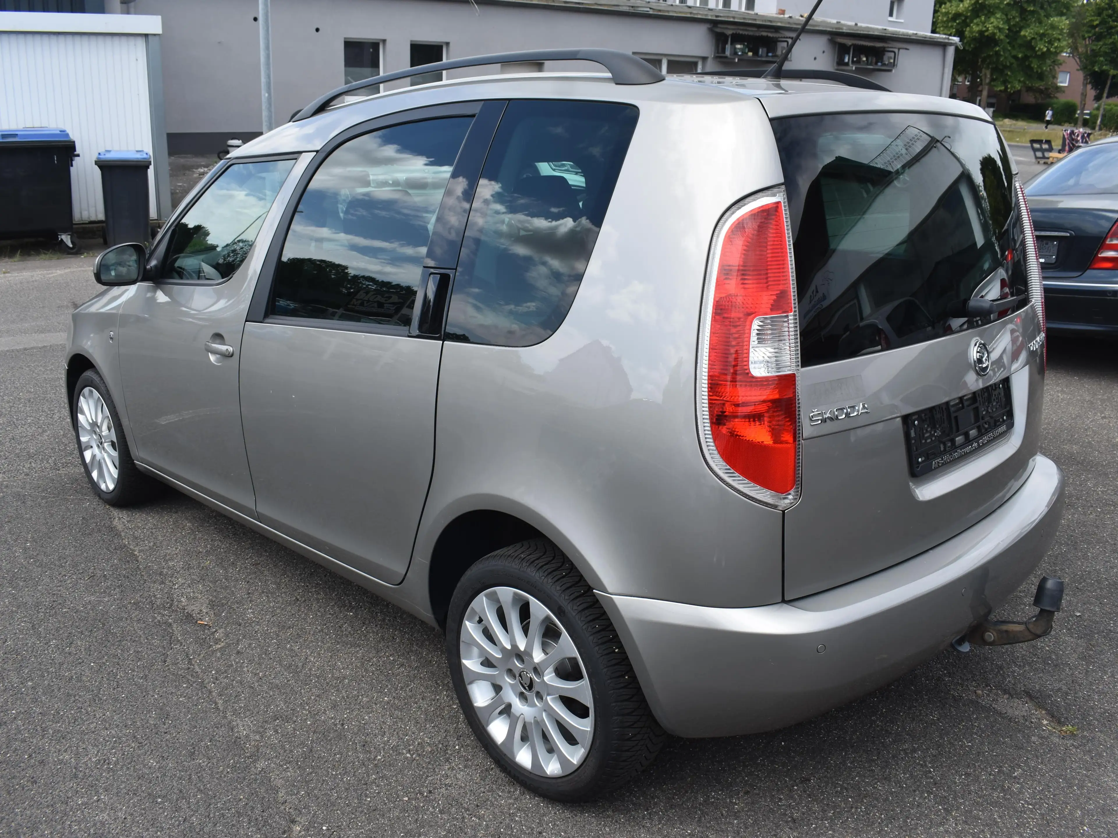 Skoda Roomster Plus Edition SITZHZ*AHK*STEUERKETTE NEU*AUS 1.HAND — photo 6