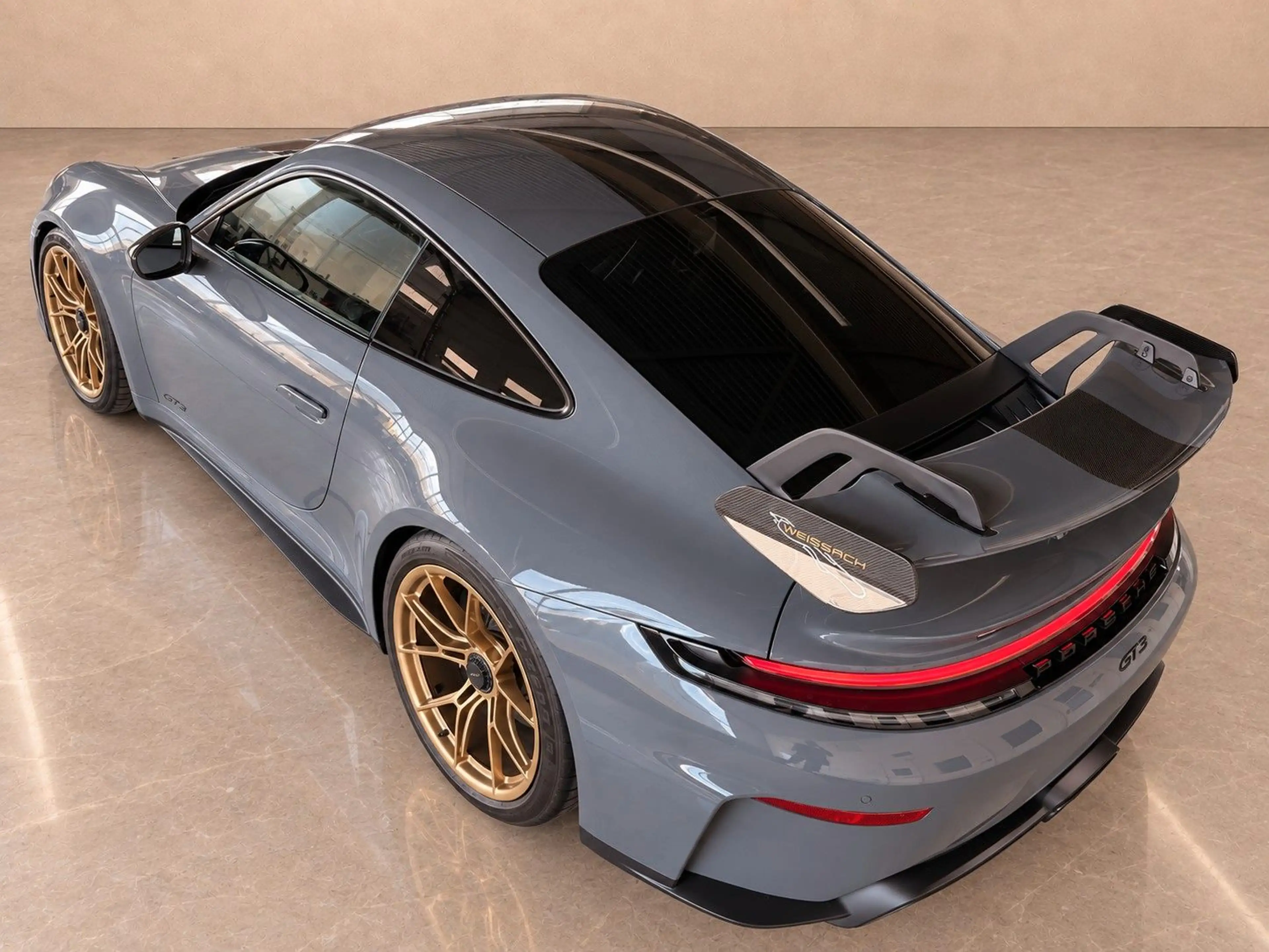 Porsche 992 911 992 GT3 PDK Weissach Clubsport Lift Carbon — photo 12