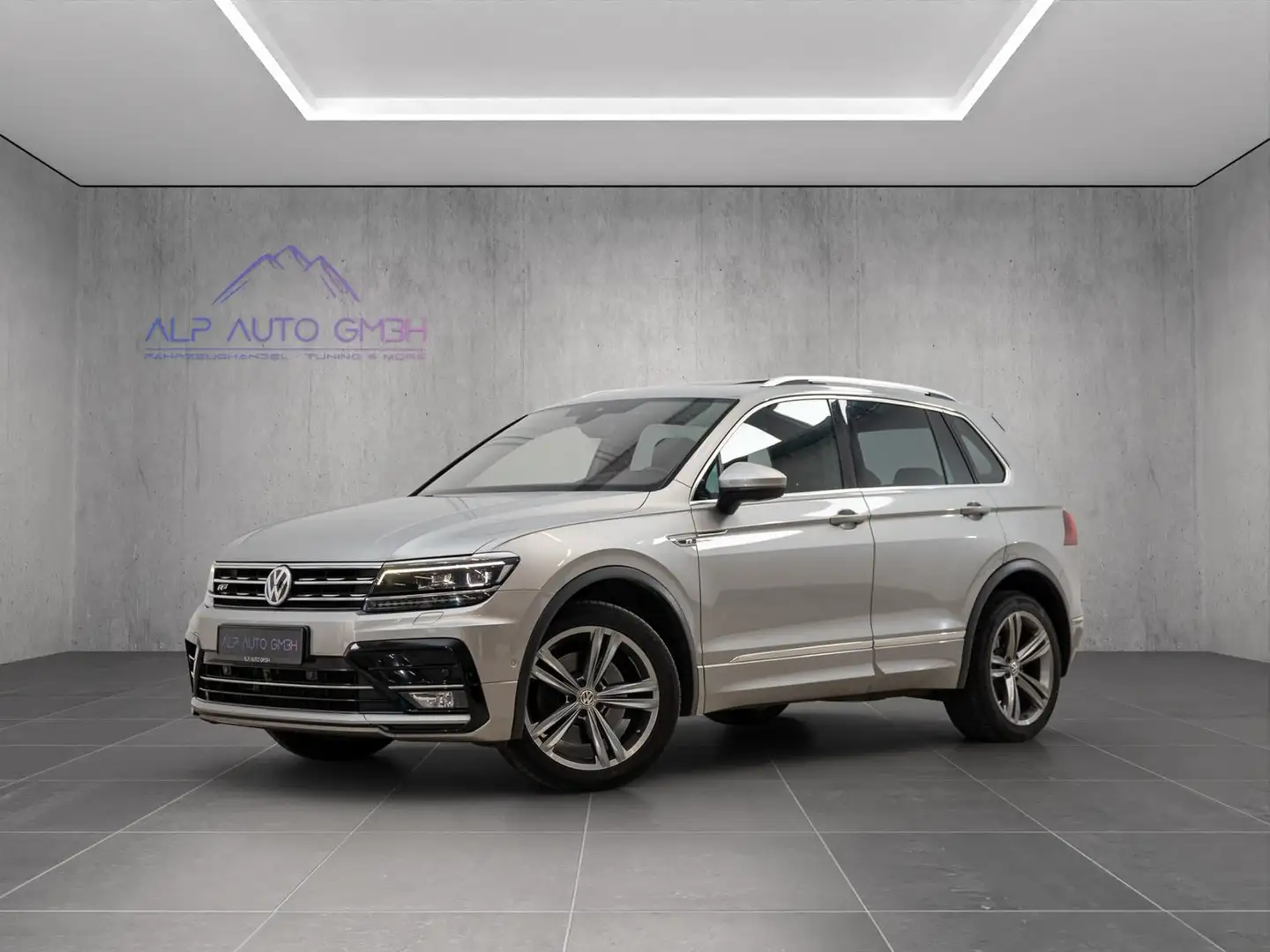 Volkswagen Tiguan R-LINE 2.0 TSI/BMT 4Motion/VC/LED/ACC/AHK Silber - 1