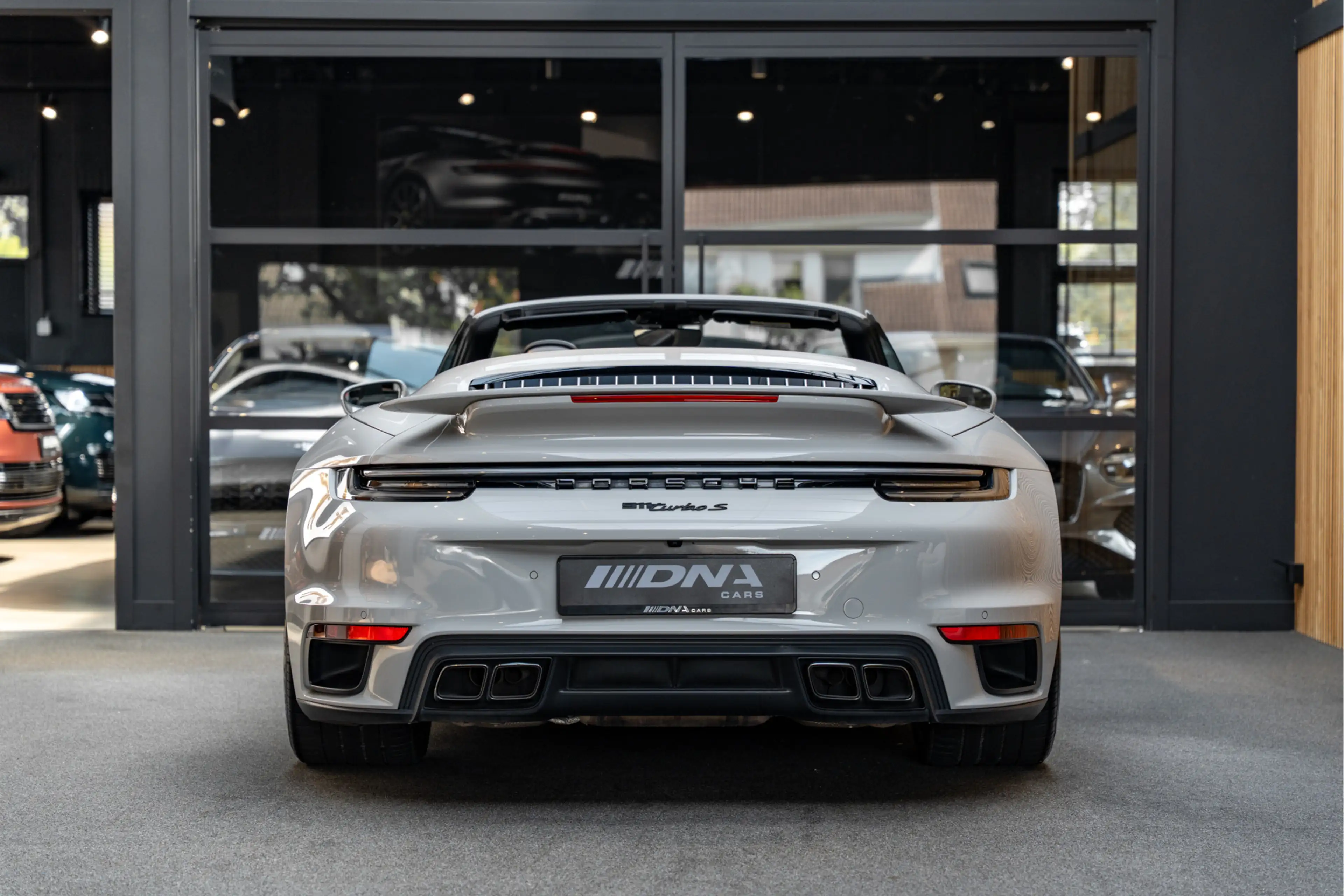 Porsche 992 992 Turbo S Cabriolet Lift 360 Camera Stoelventila — photo 4