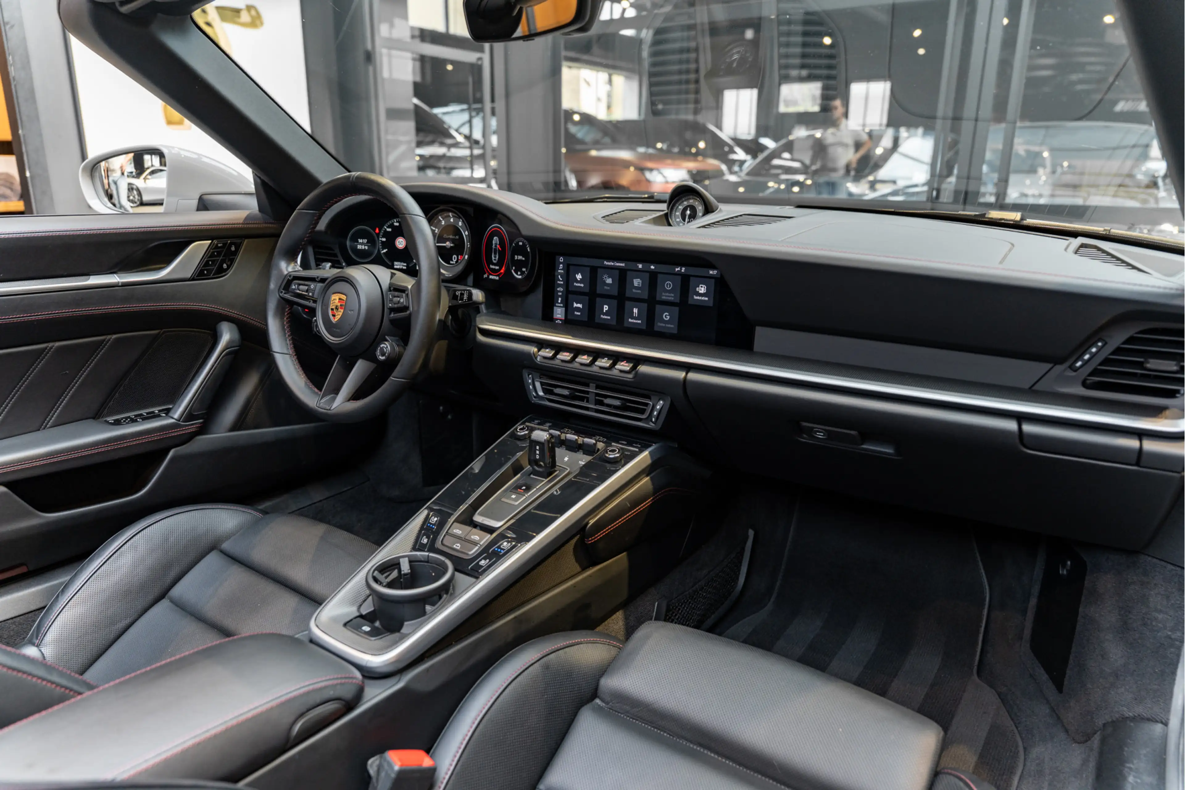 Porsche 992 992 Turbo S Cabriolet Lift 360 Camera Stoelventila — photo 8