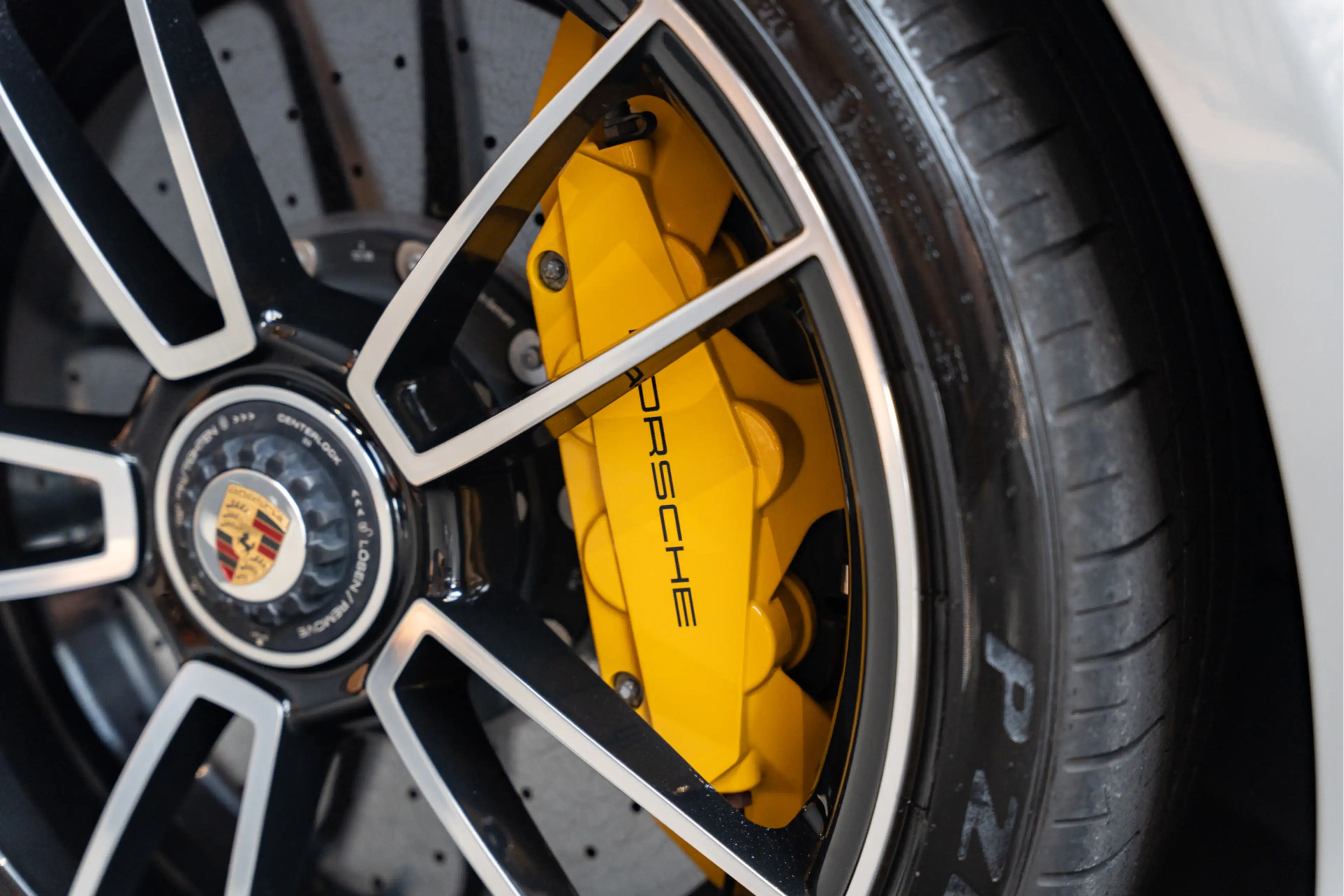 Porsche 992 992 Turbo S Cabriolet Lift 360 Camera Stoelventila — photo 22