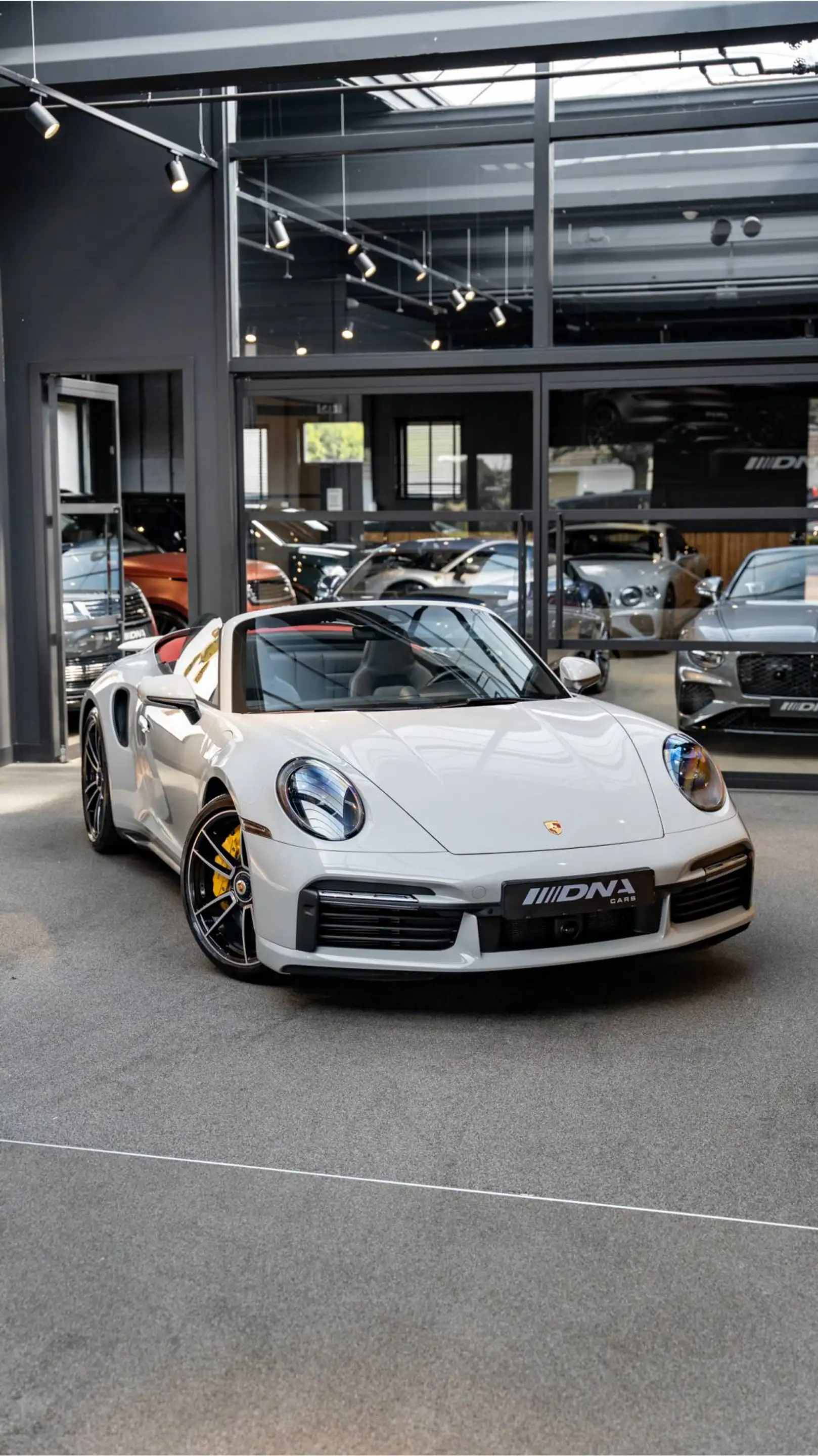 Porsche 992 992 Turbo S Cabriolet Lift 360 Camera Stoelventila — photo 25
