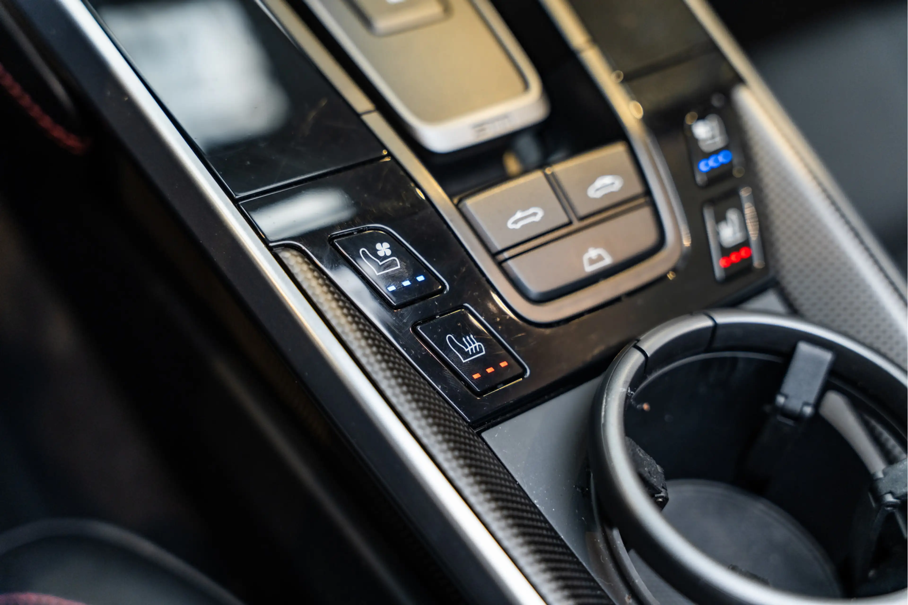 Porsche 992 992 Turbo S Cabriolet Lift 360 Camera Stoelventila — photo 44