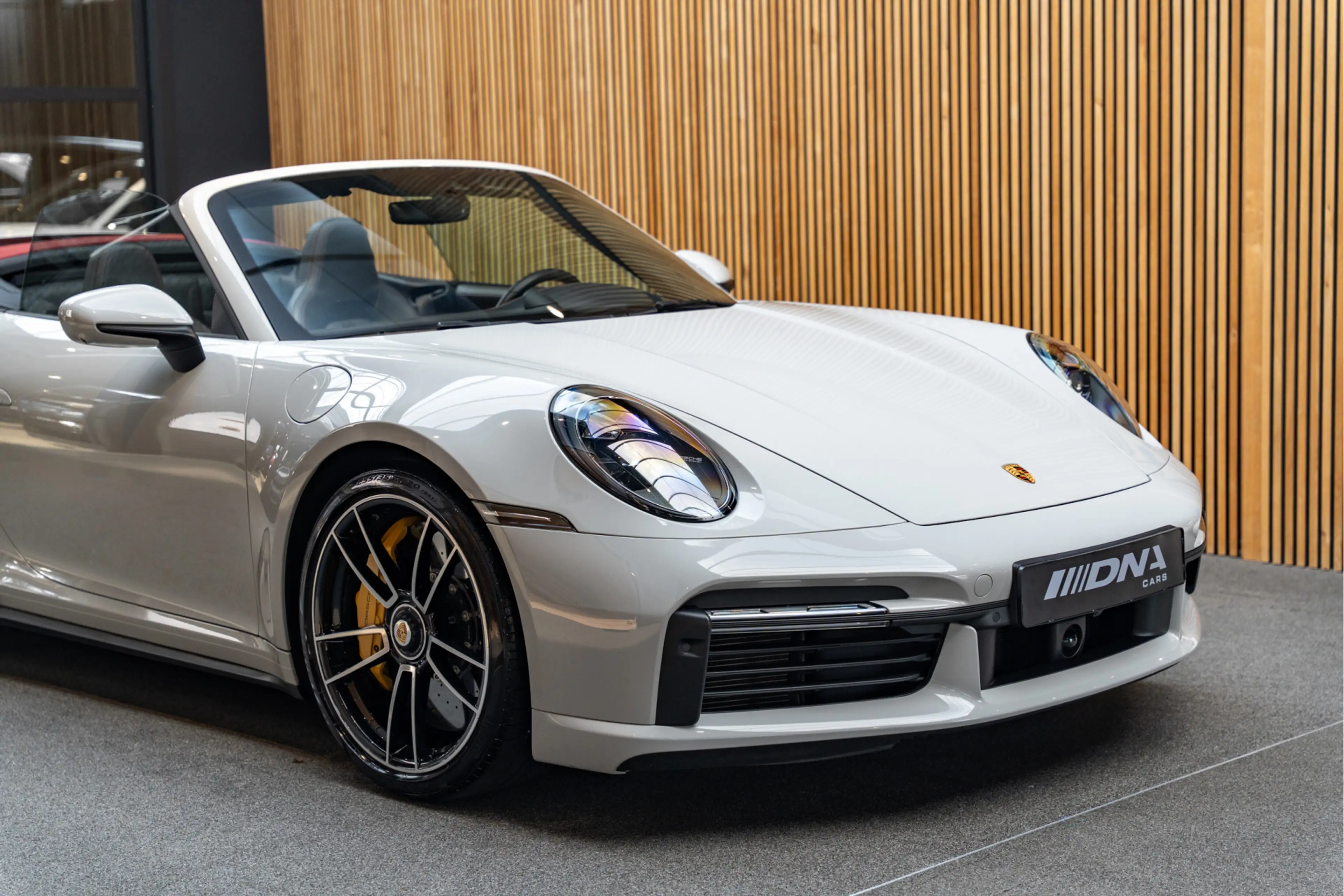 Porsche 992 992 Turbo S Cabriolet Lift 360 Camera Stoelventila — photo 10