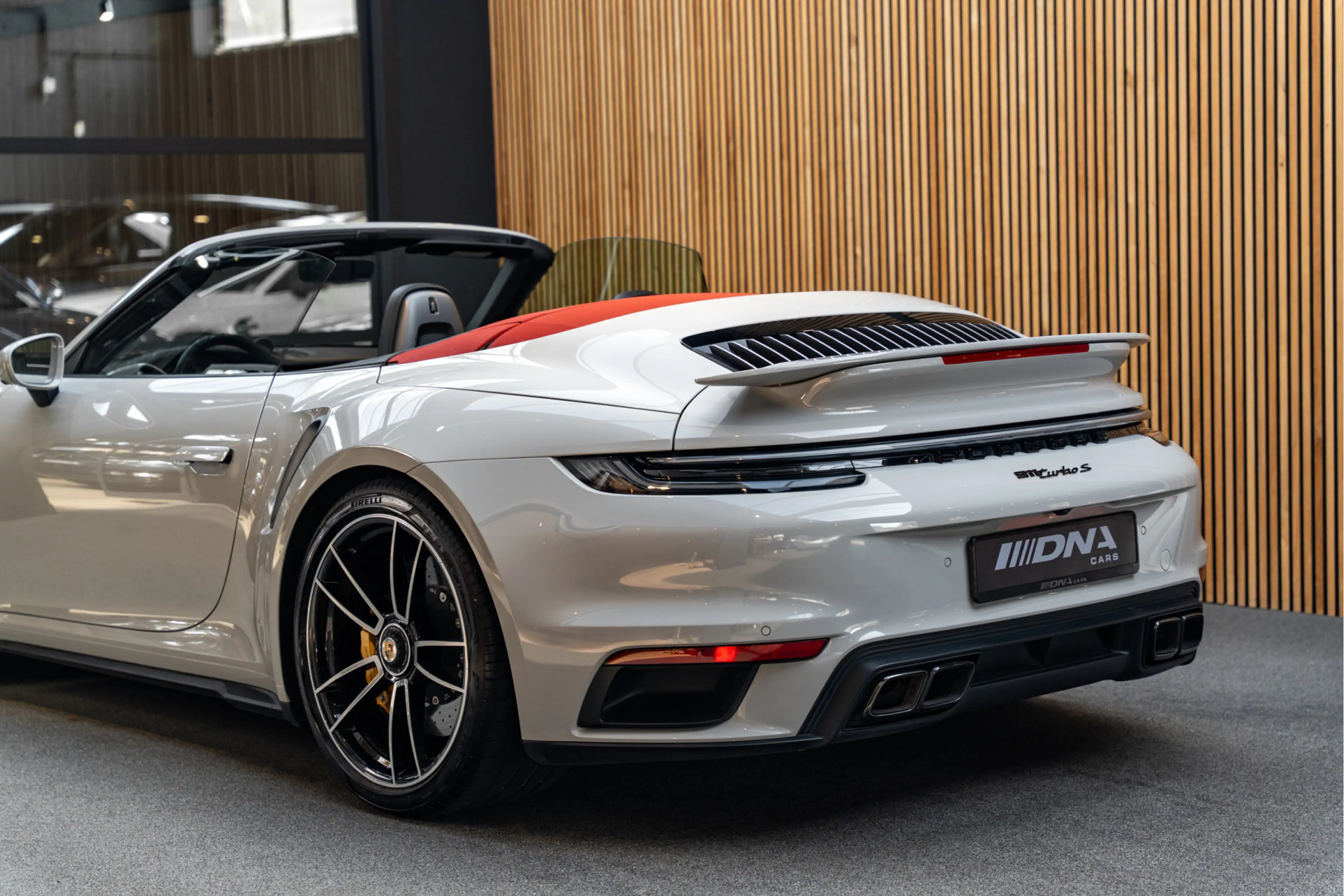 Porsche 992 992 Turbo S Cabriolet Lift 360 Camera Stoelventila — photo 11