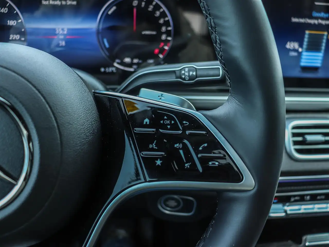 Mercedes-Benz GLE снимка Mercedes-Benz GLE