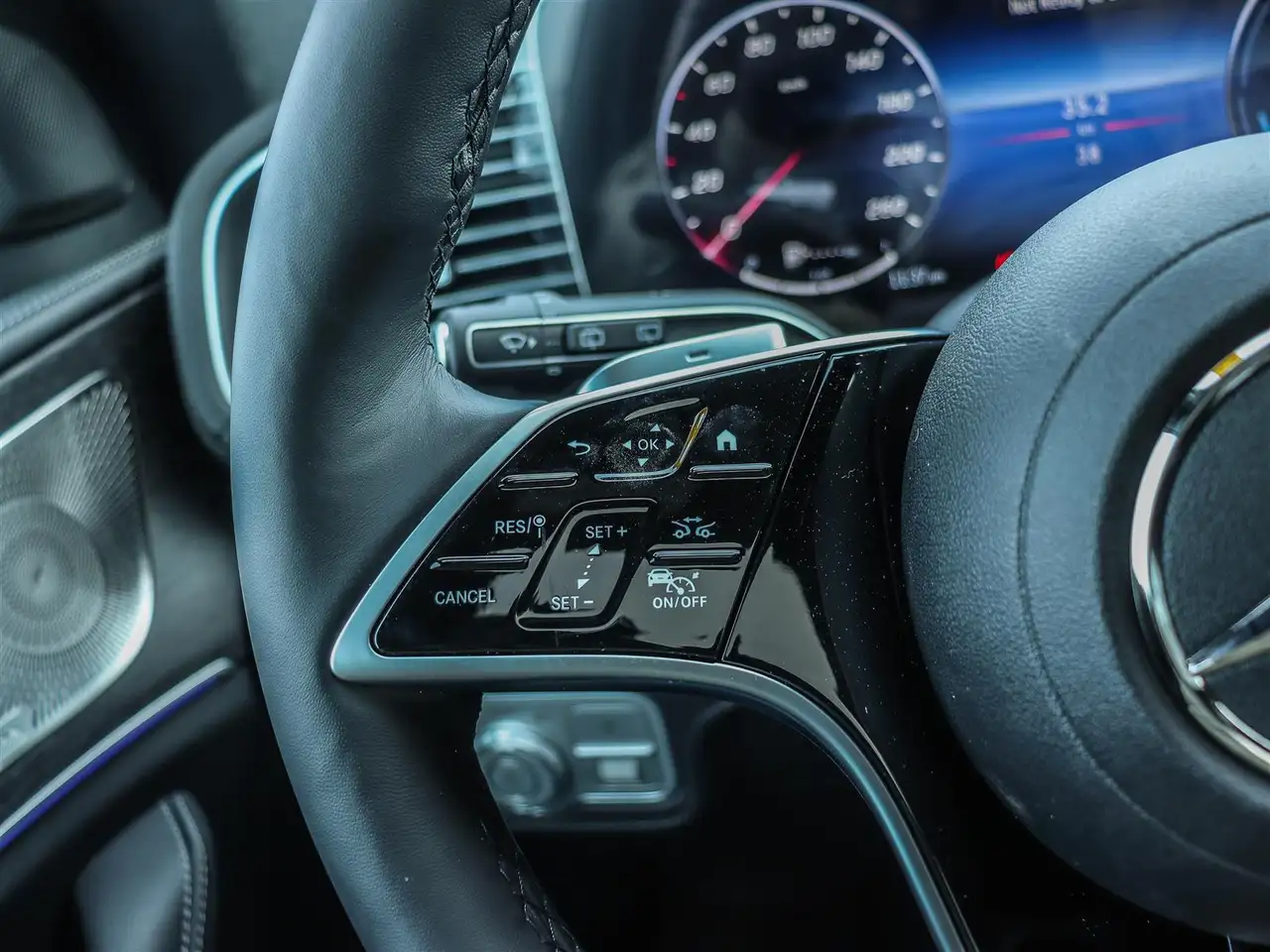 Mercedes-Benz GLE снимка Mercedes-Benz GLE