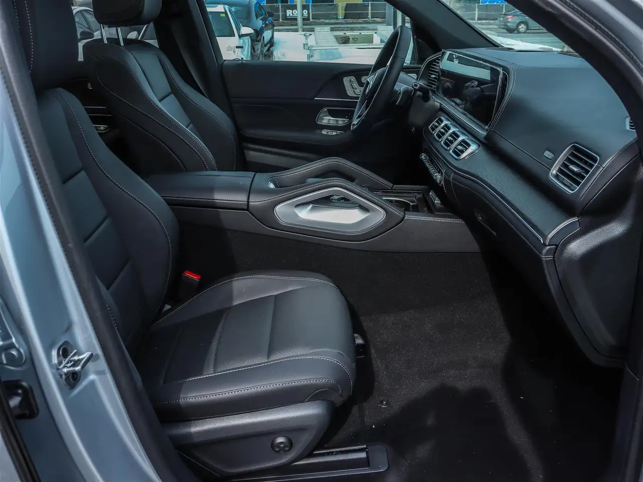 Mercedes-Benz GLE снимка Mercedes-Benz GLE