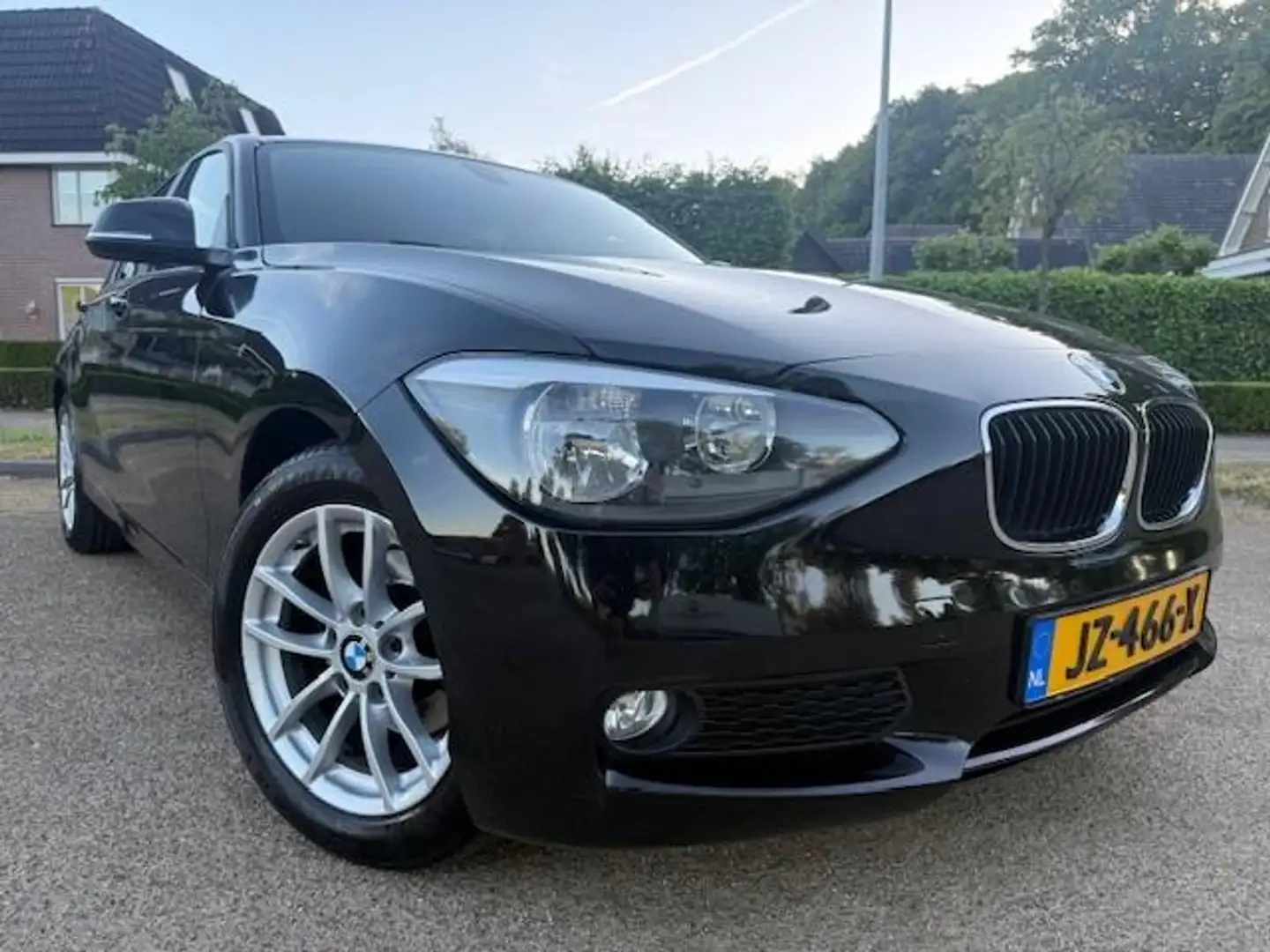 BMW 116 1-serie 116d EDE Business/APK/PDC/AIRCO/NAVI Чорний - 2