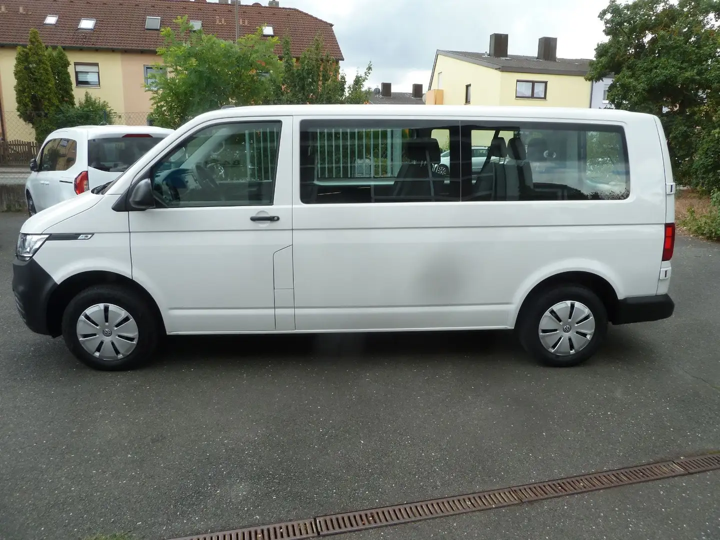 Volkswagen T6 Kombi T6 2,0 TDI DSG Kombi lang 8-Sitzer Blanc - 2
