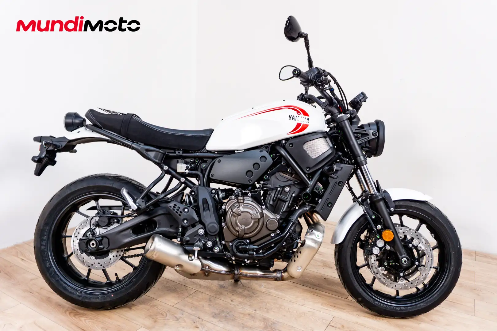 Yamaha XSR 700 - 1