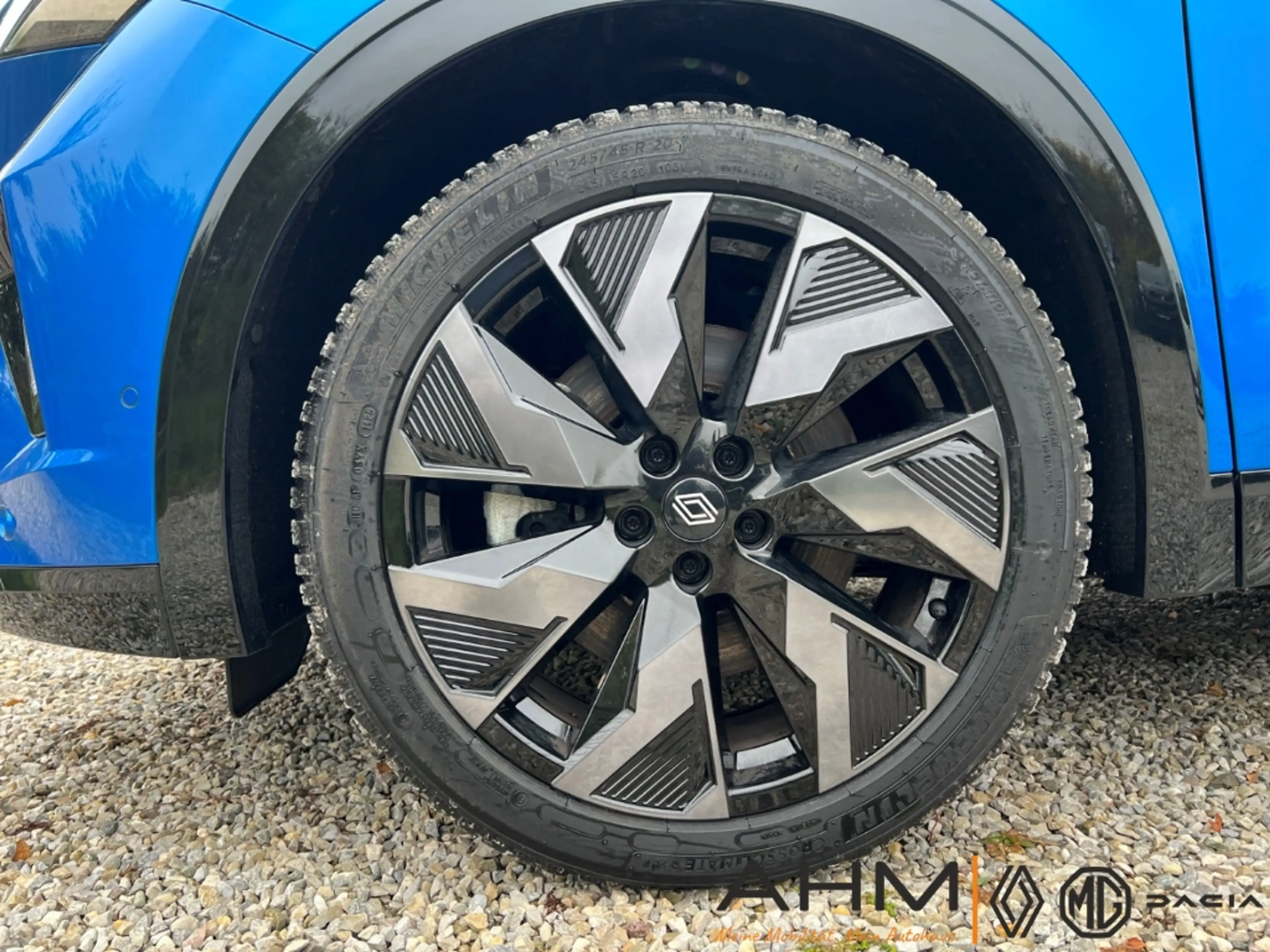 Renault Rafale 300 E-Tech Hyper Hybrid 4x4 Esprit Alpine — photo 8